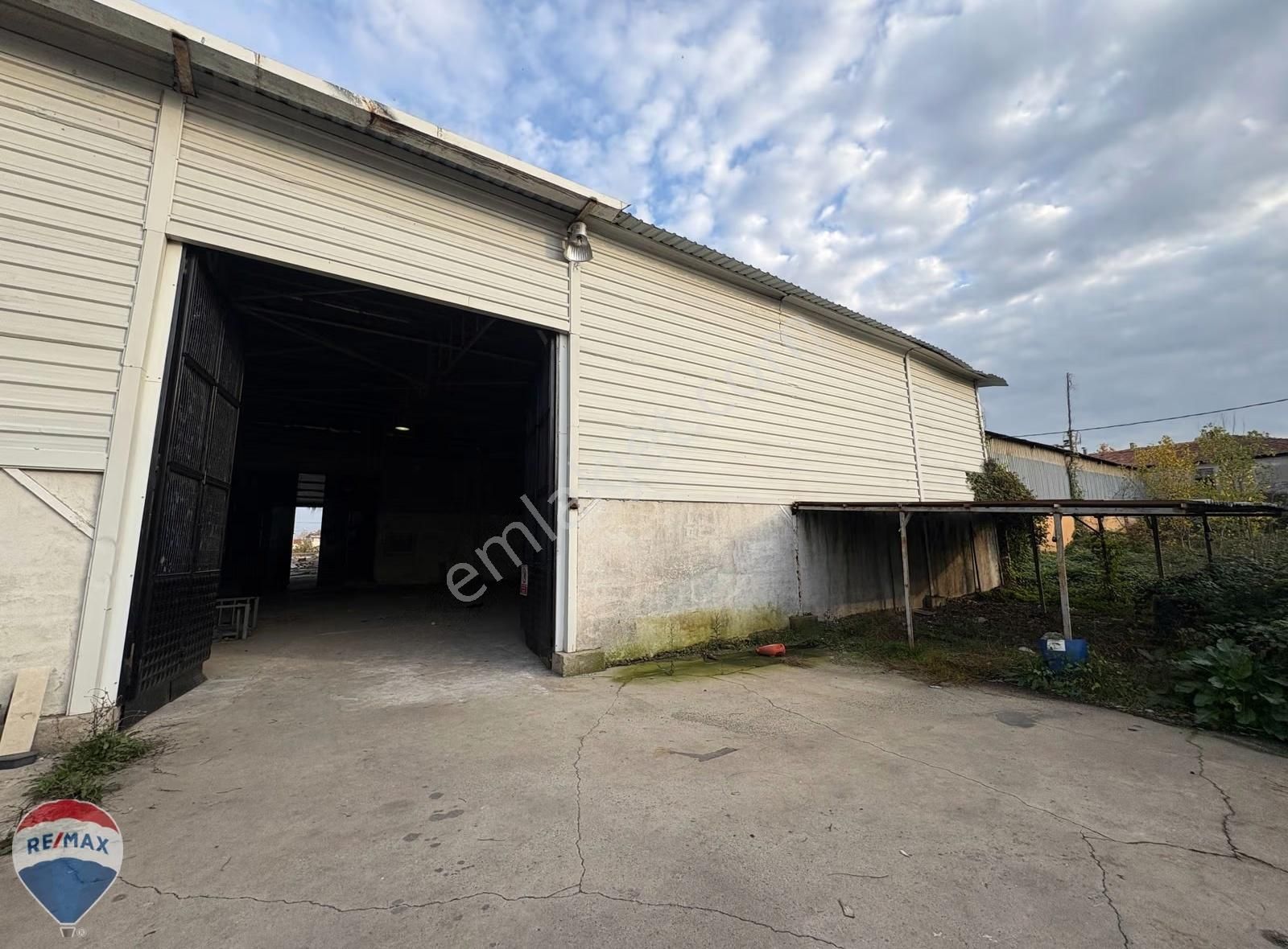 Remax Mavi'den Adapazarın'da Geniş/yüksek Kullanımlı 1230m2 Depo - Görsel 12