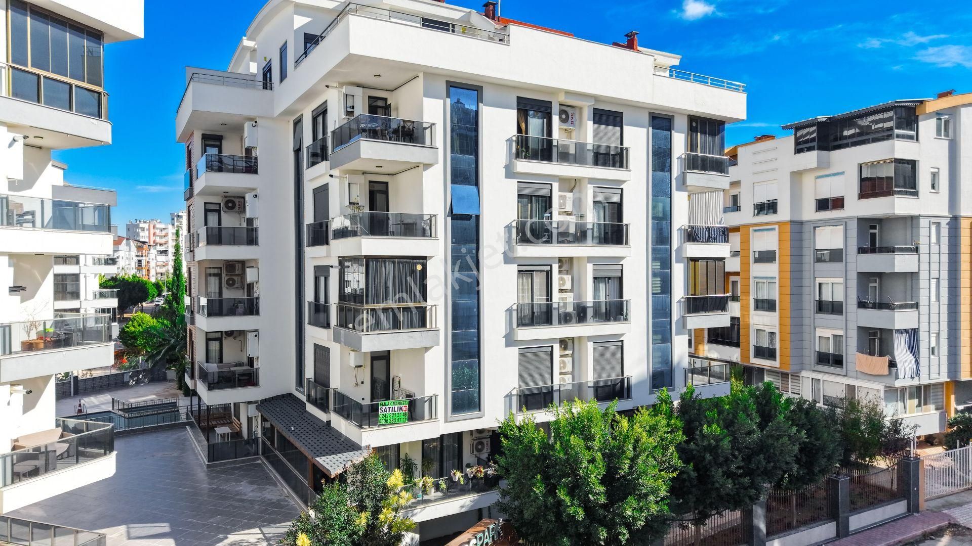 Emars Park Sitesinde Full Eşyalı Satılık Lüks Daire