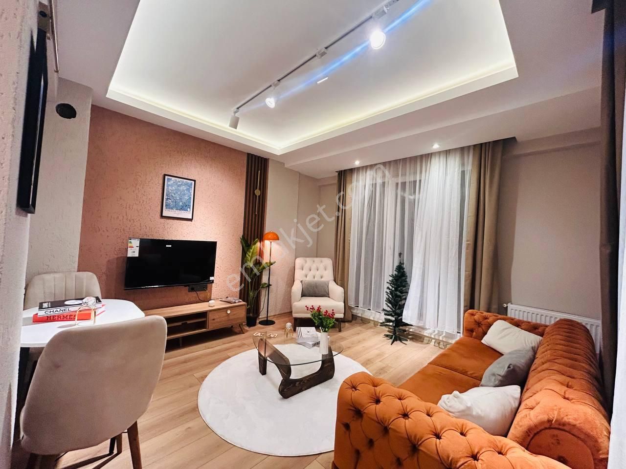 Tramvaya Yakın İskanlı Binada Full Eşyalı Satılık Daire - Görsel 3