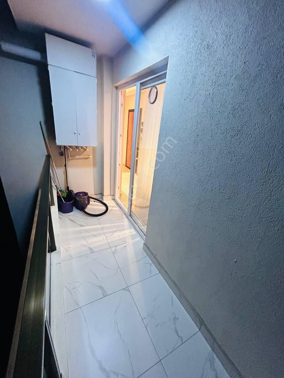 Tramvaya Yakın İskanlı Binada Full Eşyalı Satılık Daire - Görsel 8