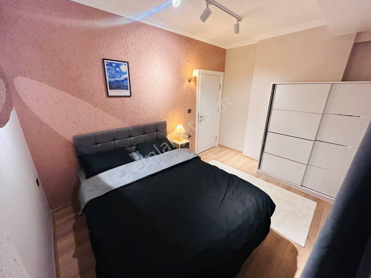 Tramvaya Yakın İskanlı Binada Full Eşyalı Satılık Daire - Görsel 14