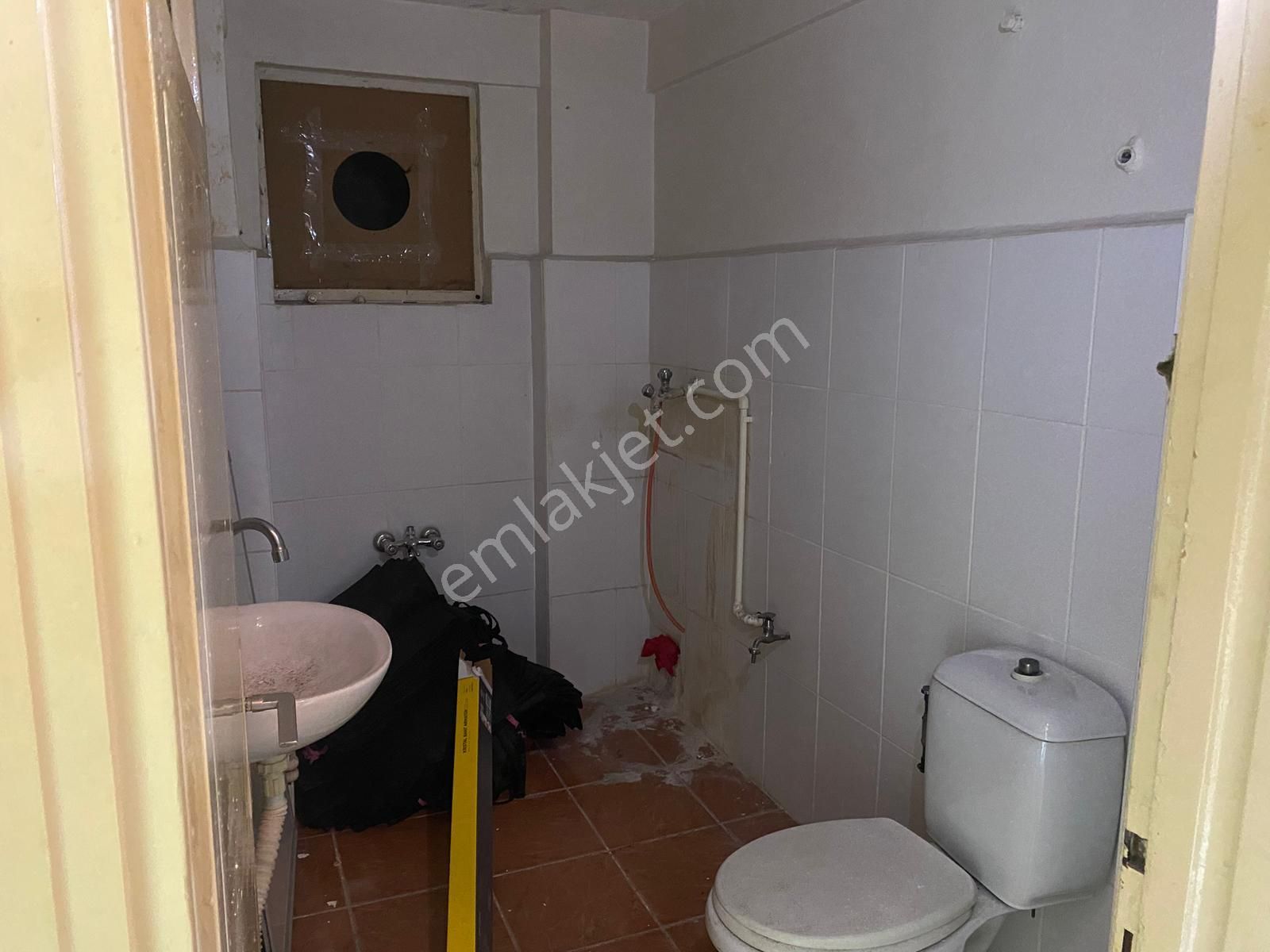 Osmangazi Alacamescit De Merkezi Konumda Kiralık Büro Ofis - Görsel 10