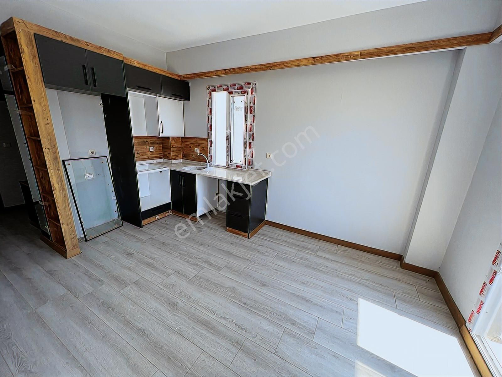 Sarıçam Çarkıpare Mahallesi Stadyum Yanında 2+1 Daire - Görsel 2