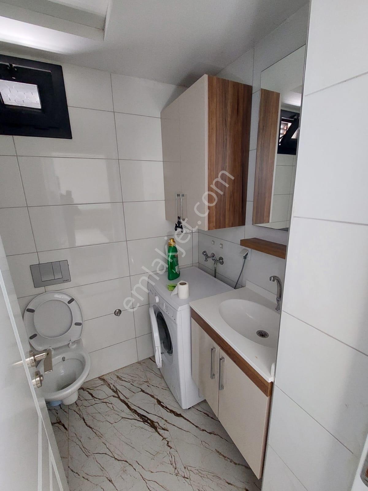 T.özal Aksagaz Civarı Ulrtalüx Az Katlı Yeni Bina Full Eşyalı - Görsel 17