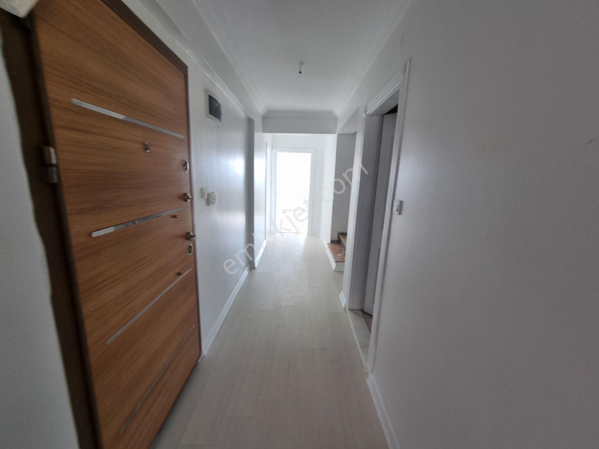 Aras Sokak'ta 5+1 Dubleks Çift Kapalı Teraslı Full Yapılı Masrafsız - Görsel 18