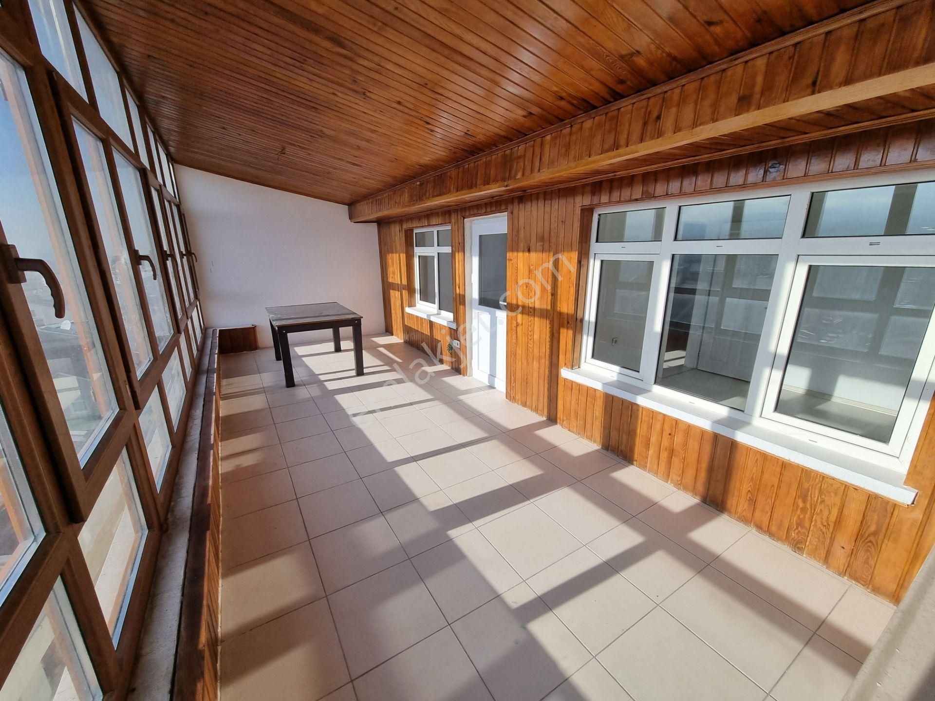 Aras Sokak'ta 5+1 Dubleks Çift Kapalı Teraslı Full Yapılı Masrafsız - Görsel 34