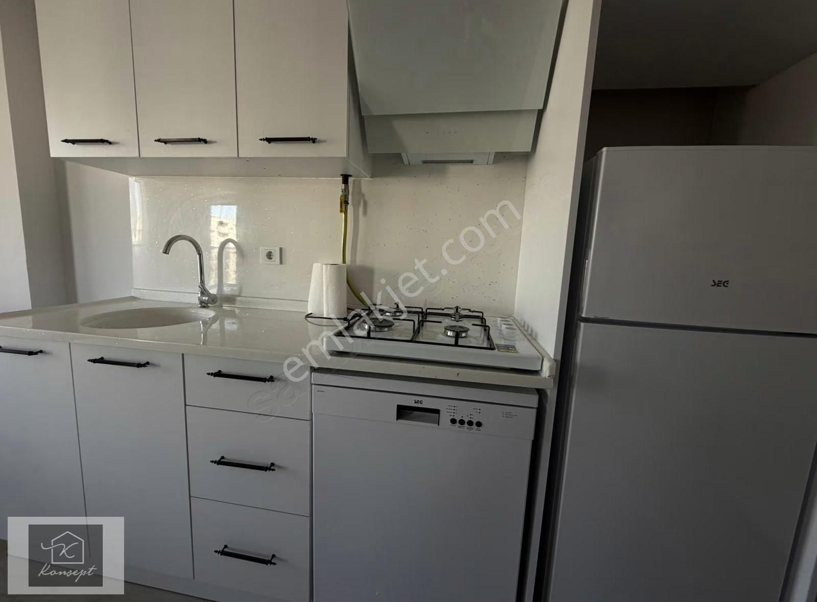 Konsept'den Site İçi-eşyalı-açık Havuzlu-güvenlikli Kiralık 1+1 - Görsel 9