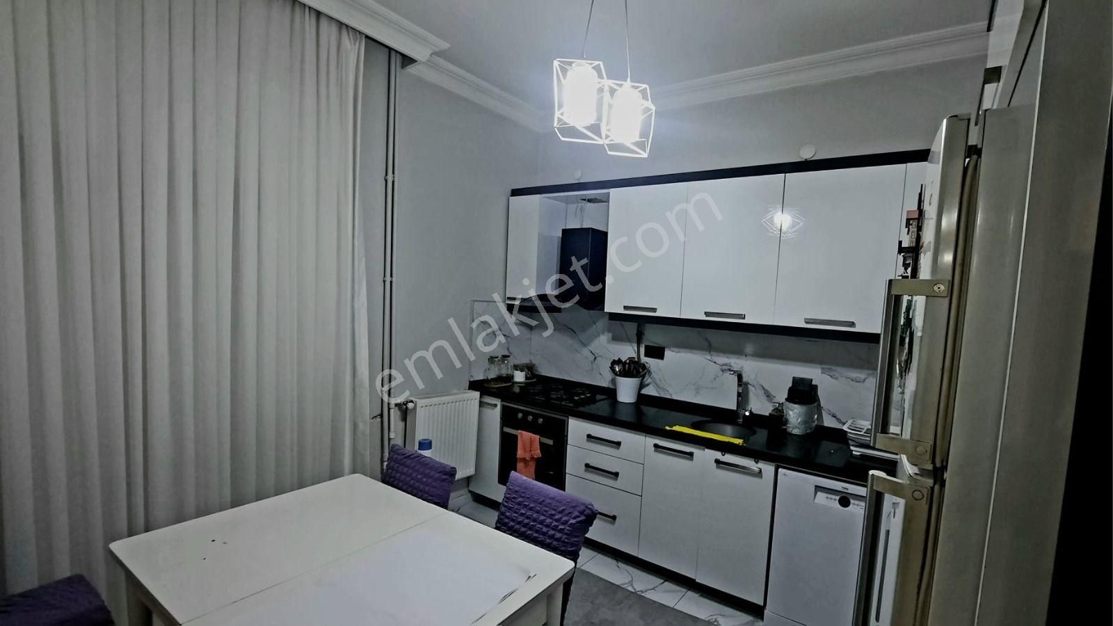 Trabzon Aydınlıkevler'de Satılık Ters Dubleks Daire - Görsel 3