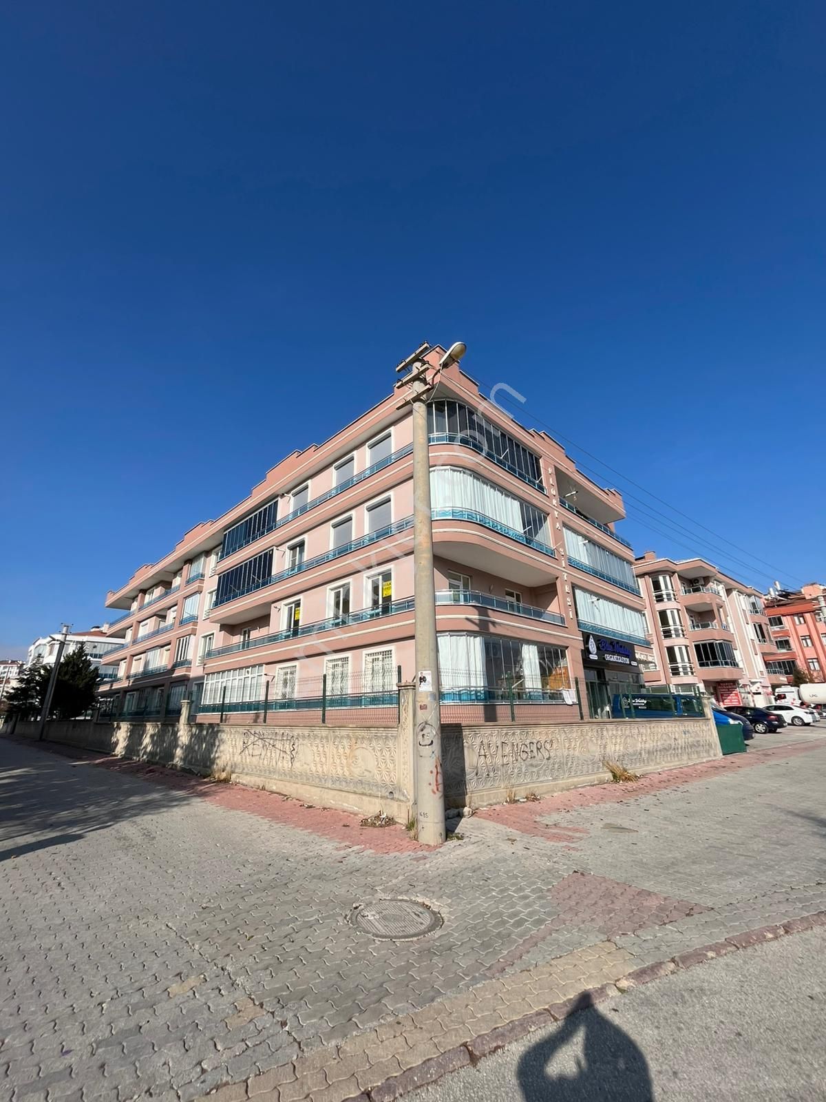 Tezcan Dan Kosovada Bakımlı Kirelık Daire - Görsel 4