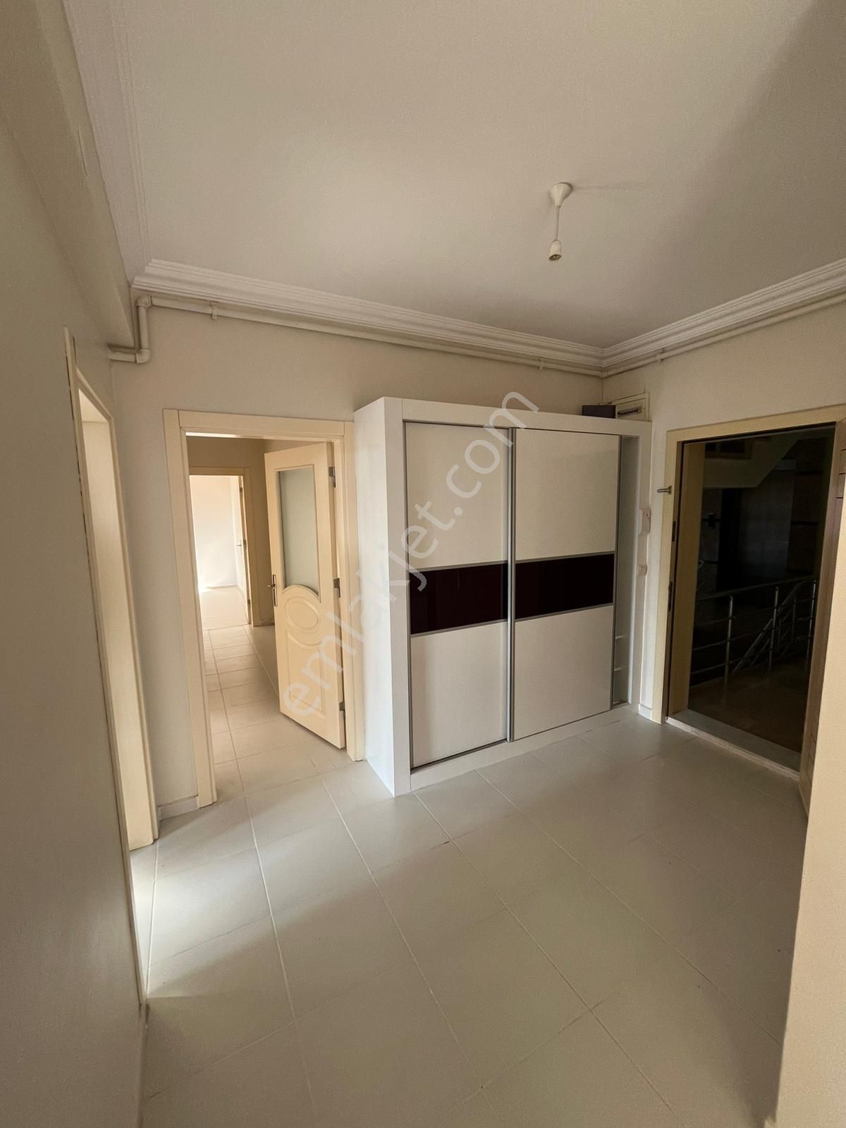 Tezcan Dan Kosovada Bakımlı Kirelık Daire - Görsel 3