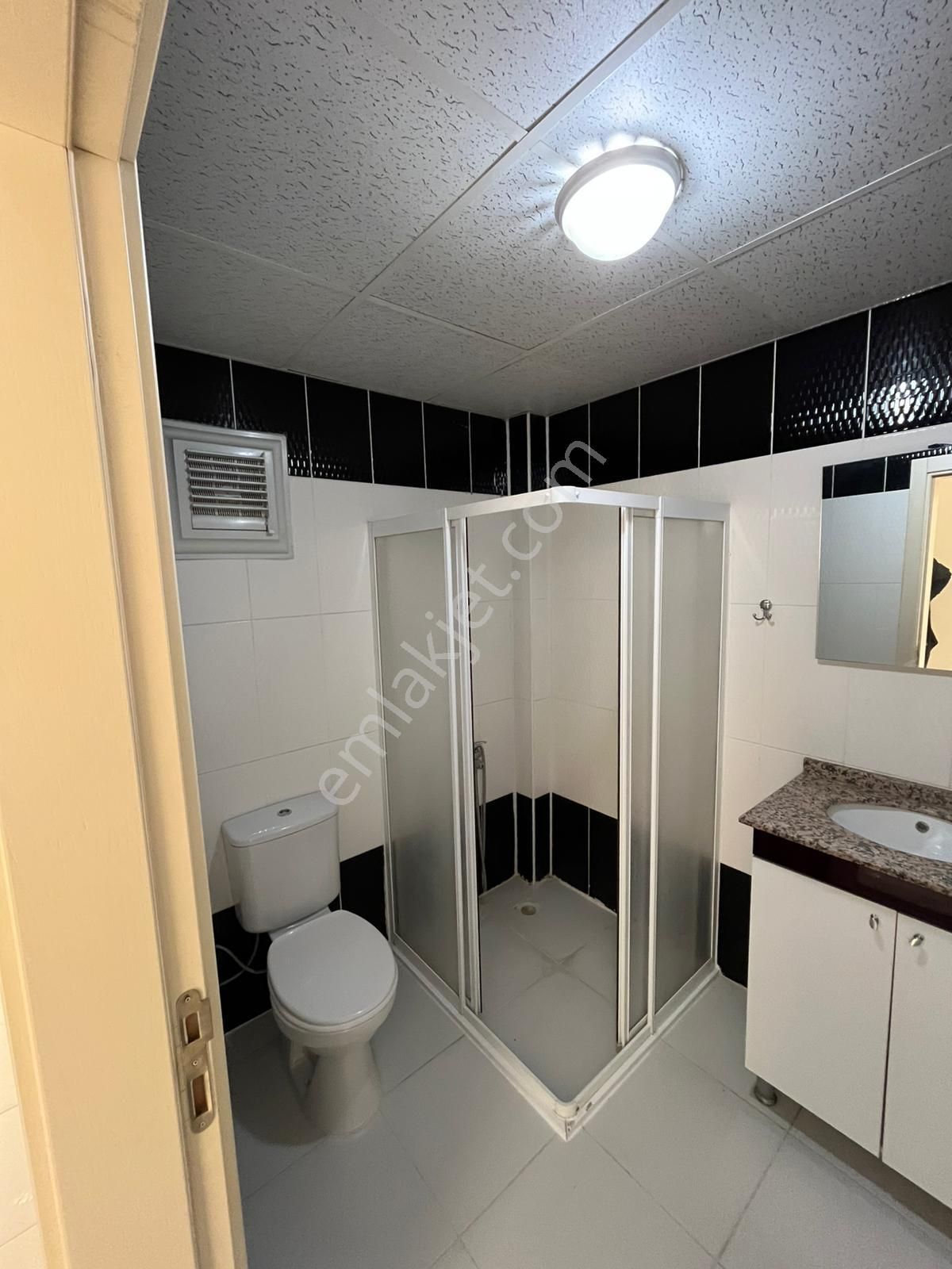 Tezcan Dan Kosovada Bakımlı Kirelık Daire - Görsel 8