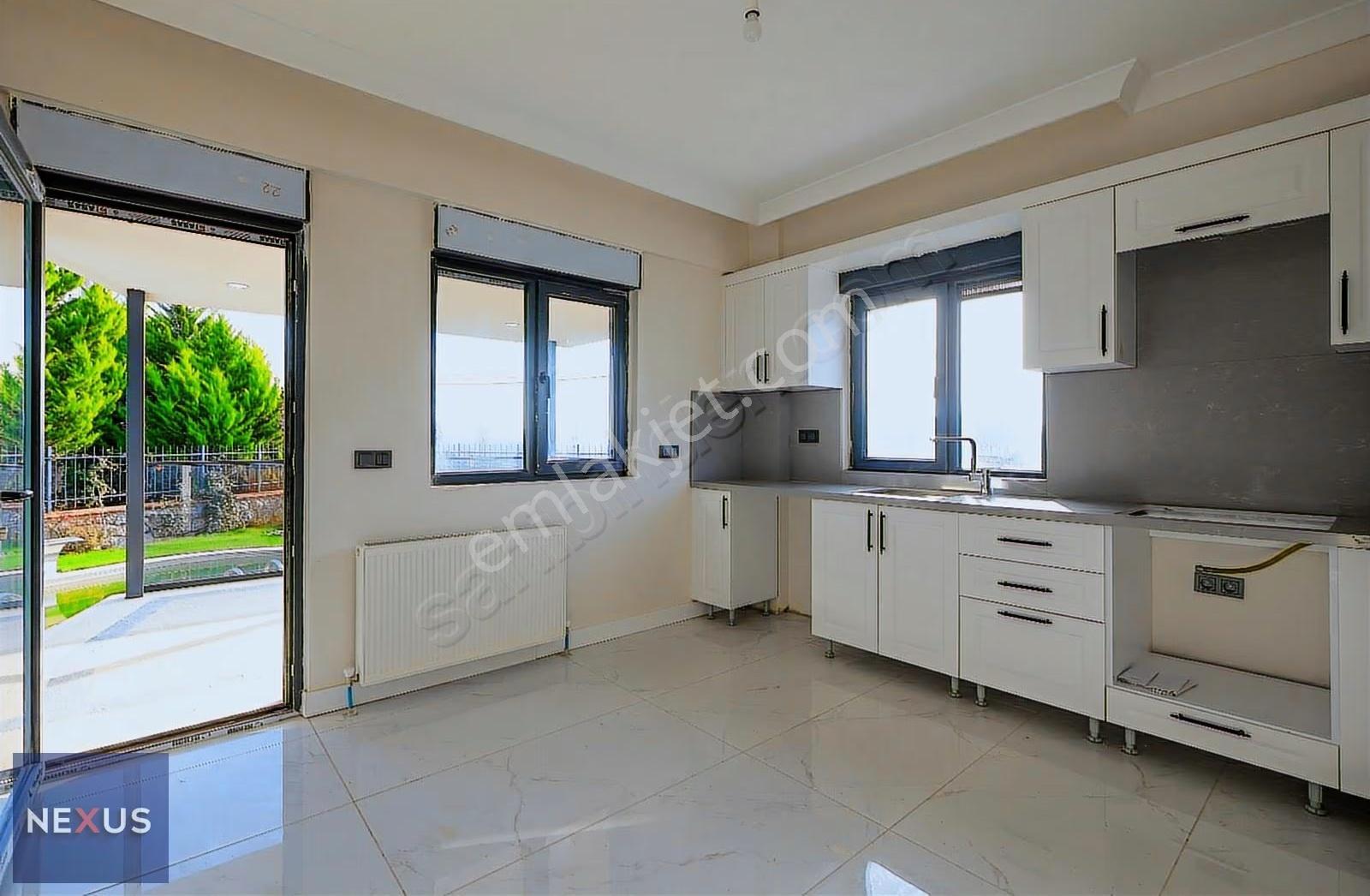 İstanbul'a Komşu Sevindikli'de 560 M² Arsa İçinde Havuzlu Villa - Görsel 8