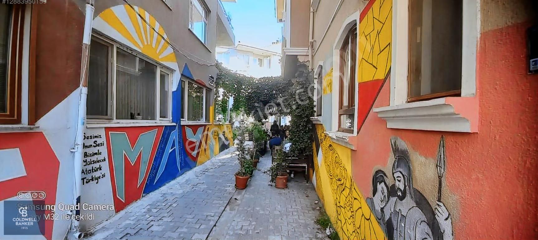 Çanakkale Saat Kulesine Yakın Çarşı Merkezinde Satılık 2+1 Daire - Görsel 2