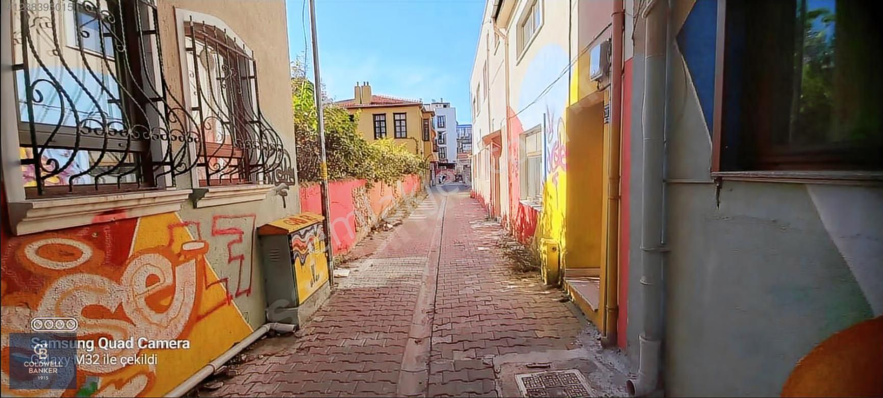 Çanakkale Saat Kulesine Yakın Çarşı Merkezinde Satılık 2+1 Daire - Görsel 3