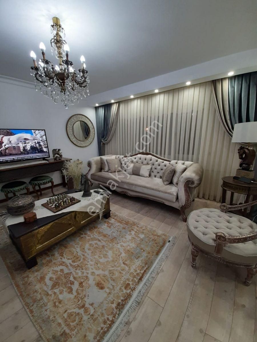 Kükürtlü De Satılık Lüks Eşyalı Daire - Görsel 8