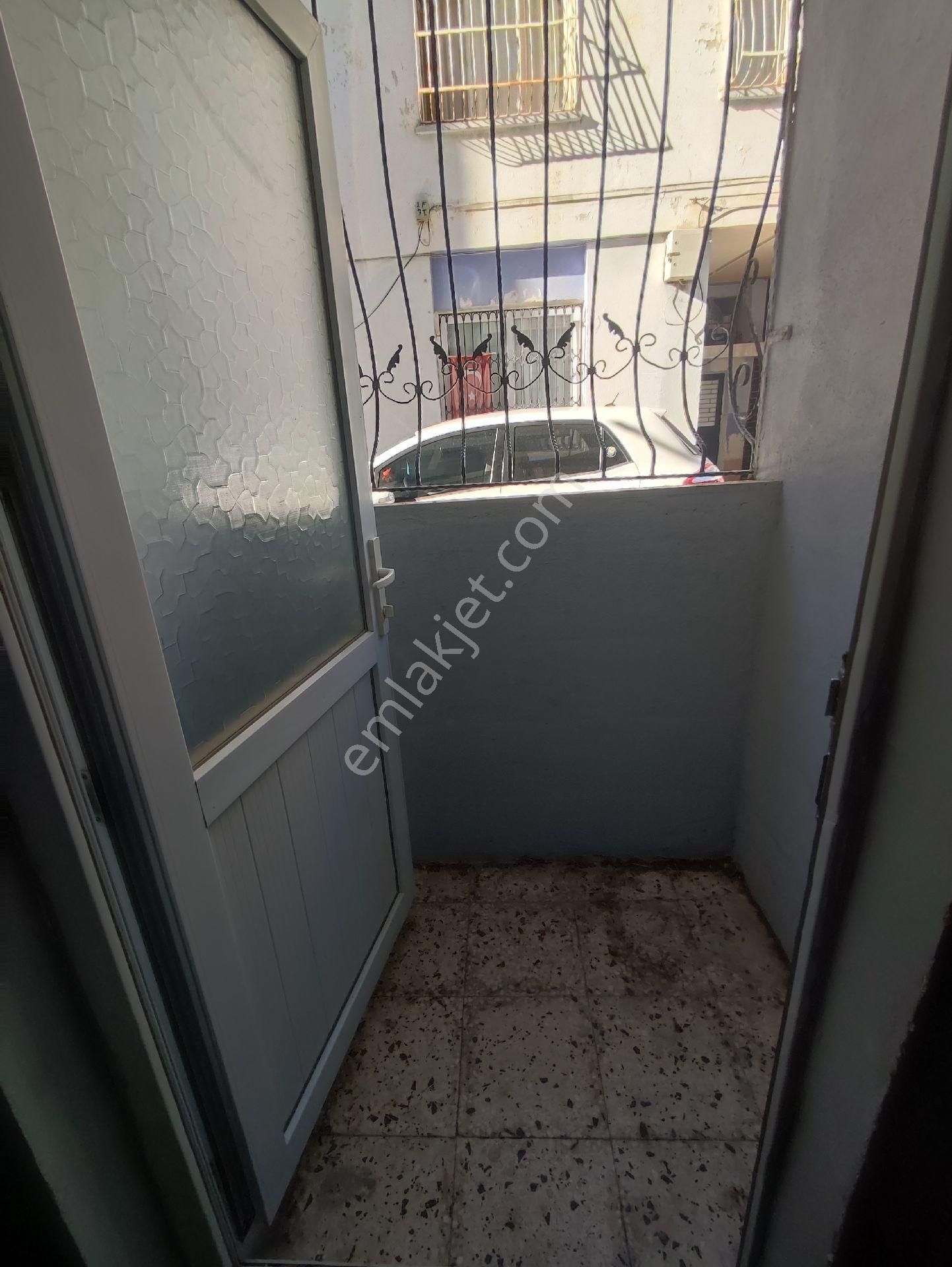 Baraj Yolu Civarı Kiralık Eşyalı Daire 1+1 - Görsel 4