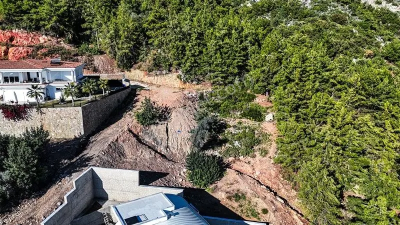 Alanya Büyükhasbahçe Mah. Deniz Manzaralı Merkeze Yakın Arsa - Görsel 3