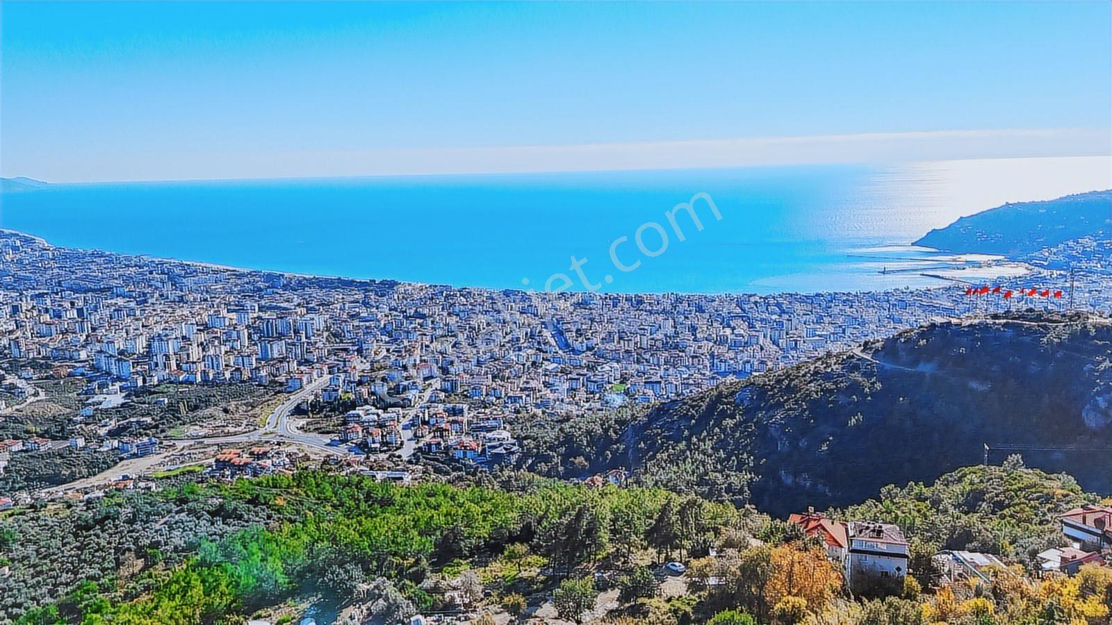Alanya Büyükhasbahçe Mah. Deniz Manzaralı Merkeze Yakın Arsa
