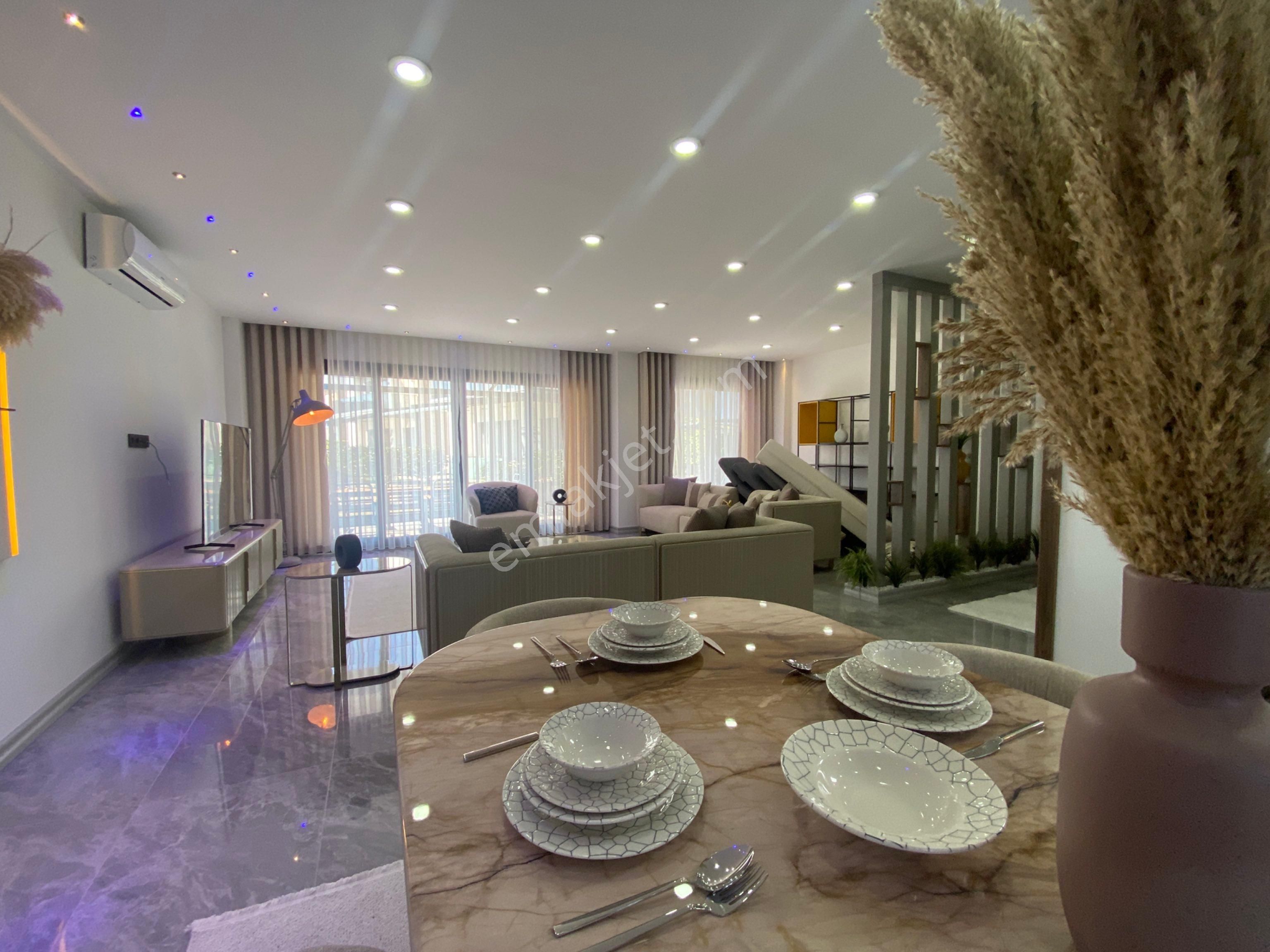 Didim De Denize Yakın Havuzlu Site İçinde Tam Müstakil 4+1 Tripleks Villa - Görsel 2