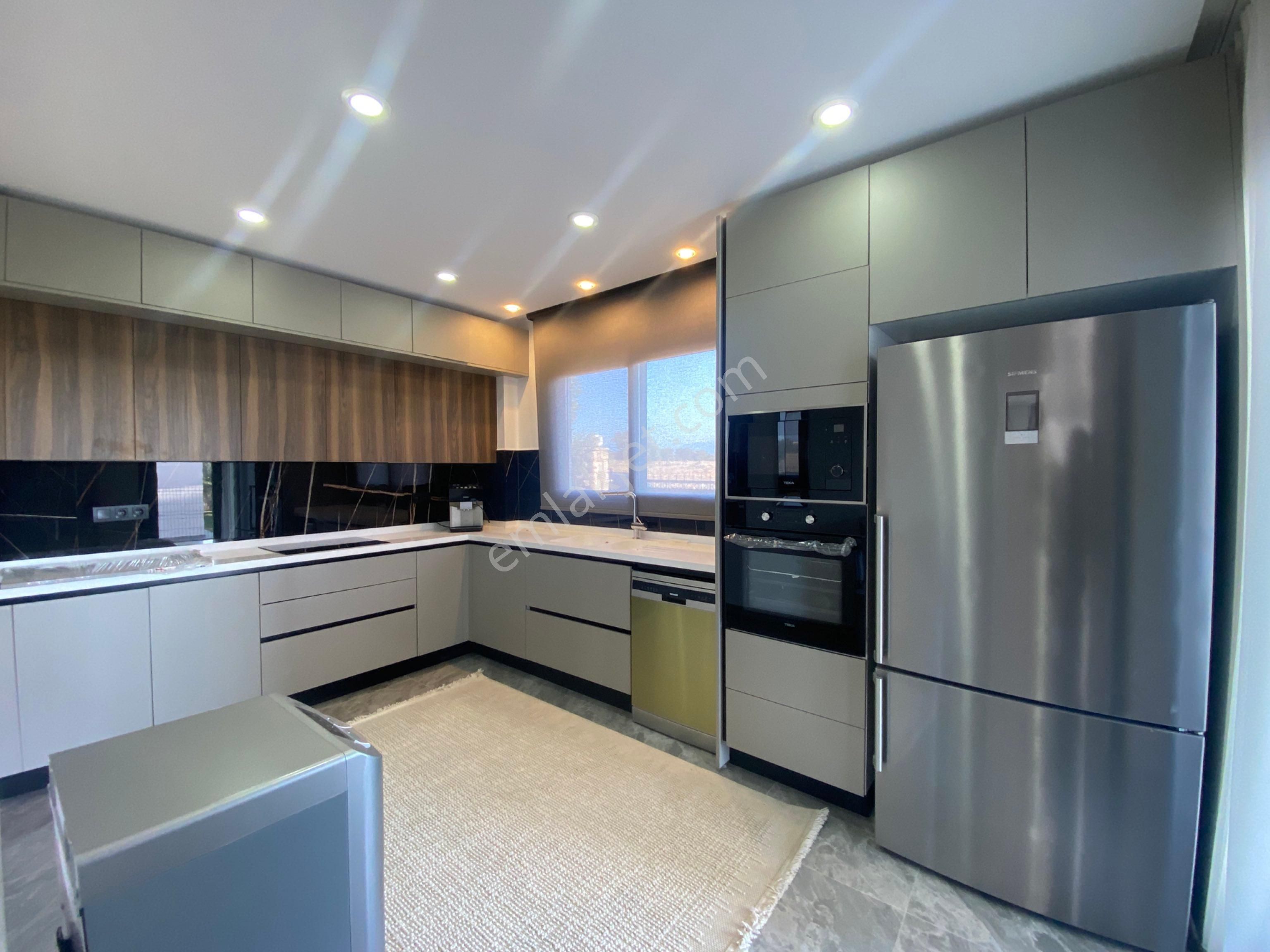 Didim De Denize Yakın Havuzlu Site İçinde Tam Müstakil 4+1 Tripleks Villa - Görsel 15