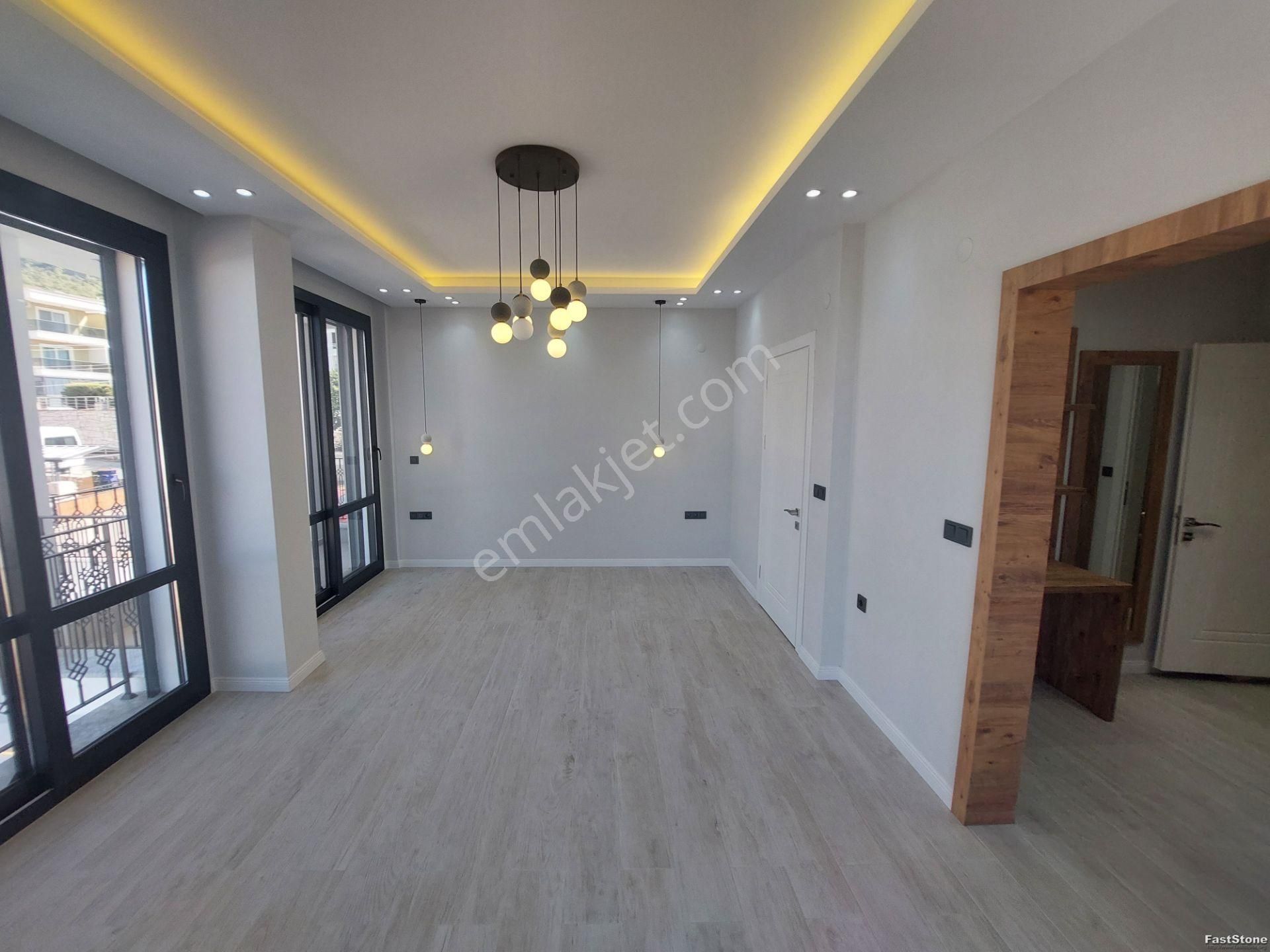 Didim Akbük'de Denize 500 Mt, 500m2 Arsa İçinde Ultra Lüks Villa - Görsel 13