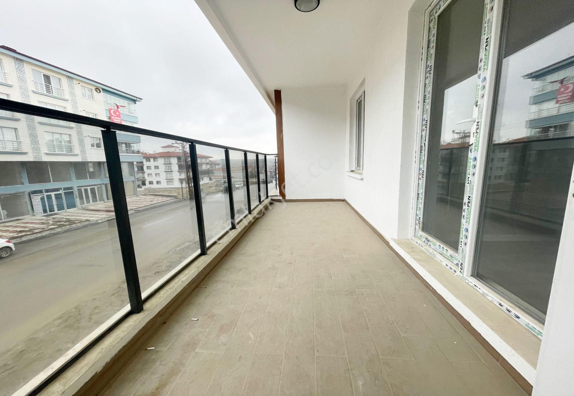 Hisar'da 3+1 Ebeveyn Banyolu, Teras Balkonlu Satılık Dairemiz! - Görsel 27