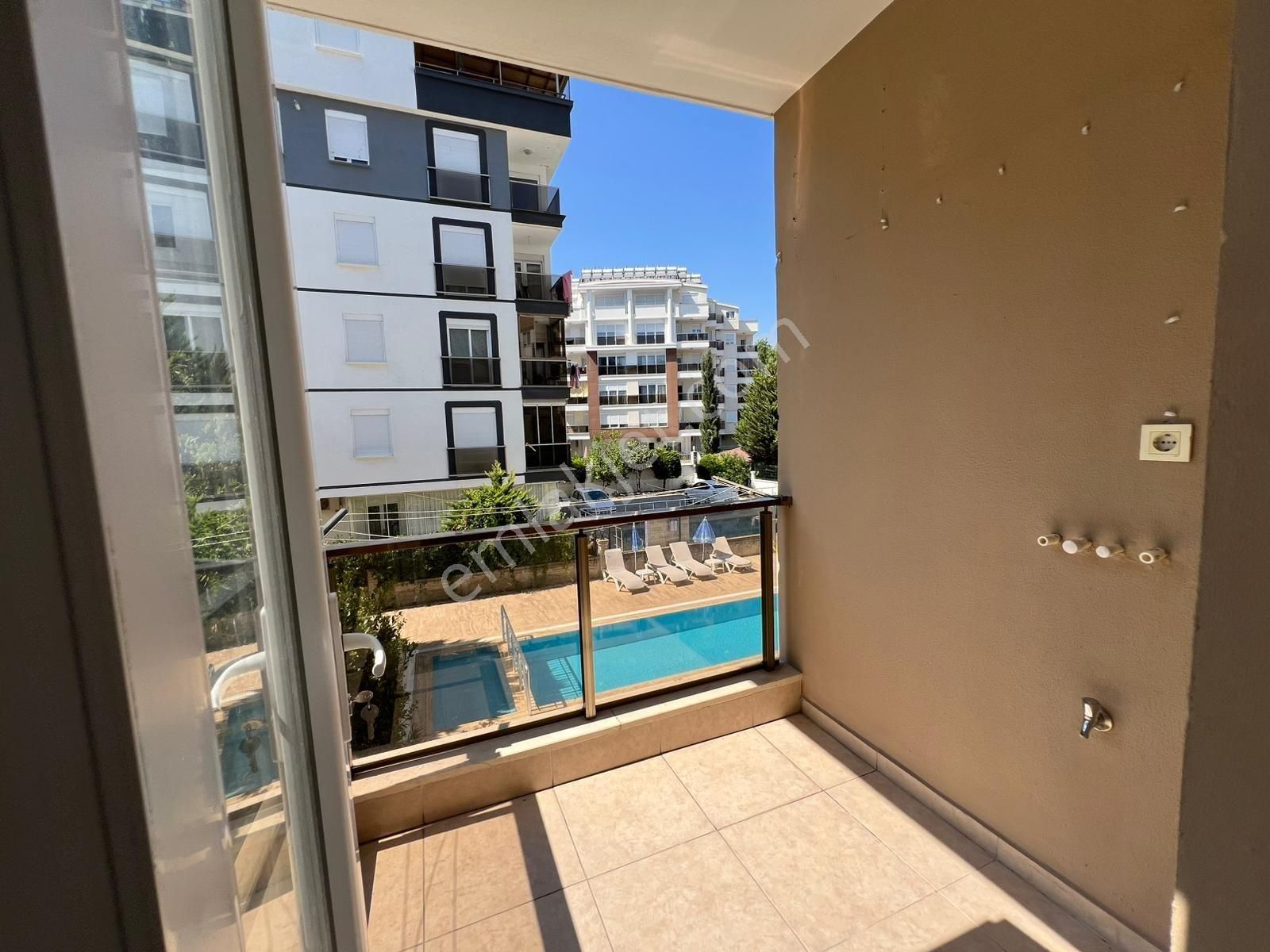 Konyaaltı Hurmada Havuzlu 2+1 Kiralık Daire - Görsel 2
