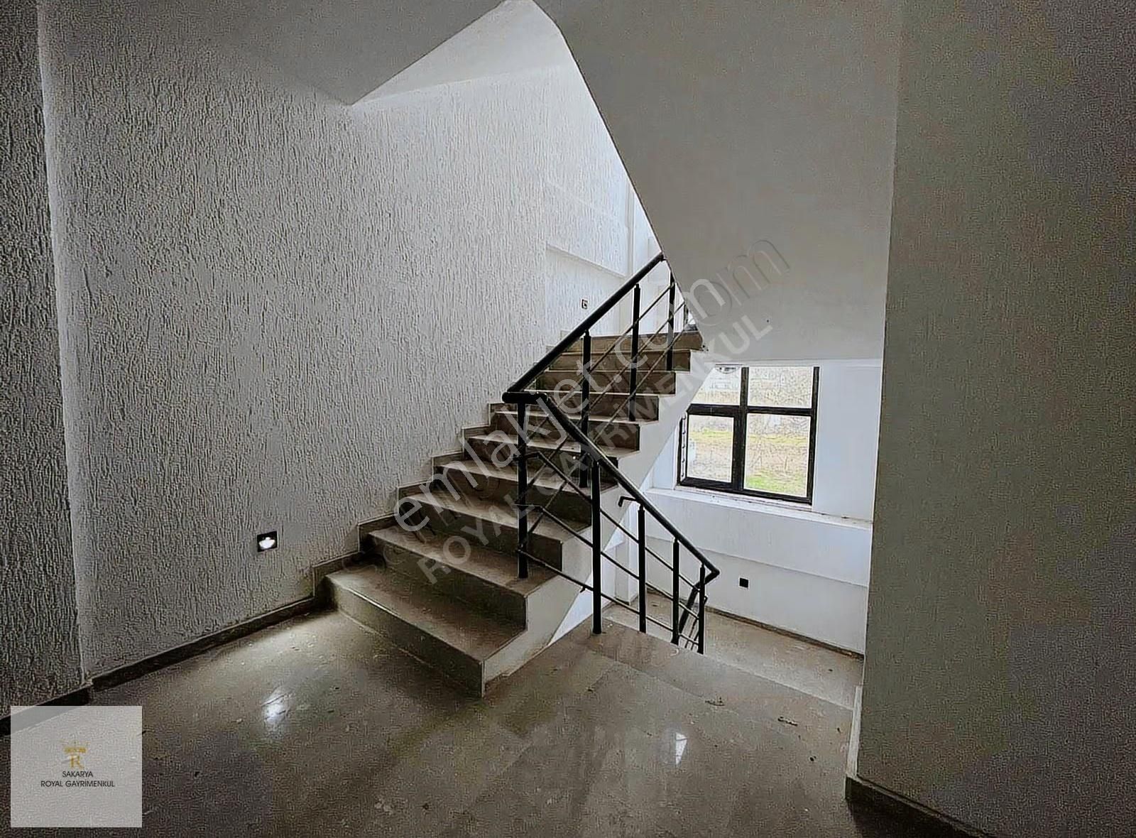 Serdivan'da Geniş 2+1 Bahçe Ve Teras Kullanımlı Sıfır Daireler - Görsel 25