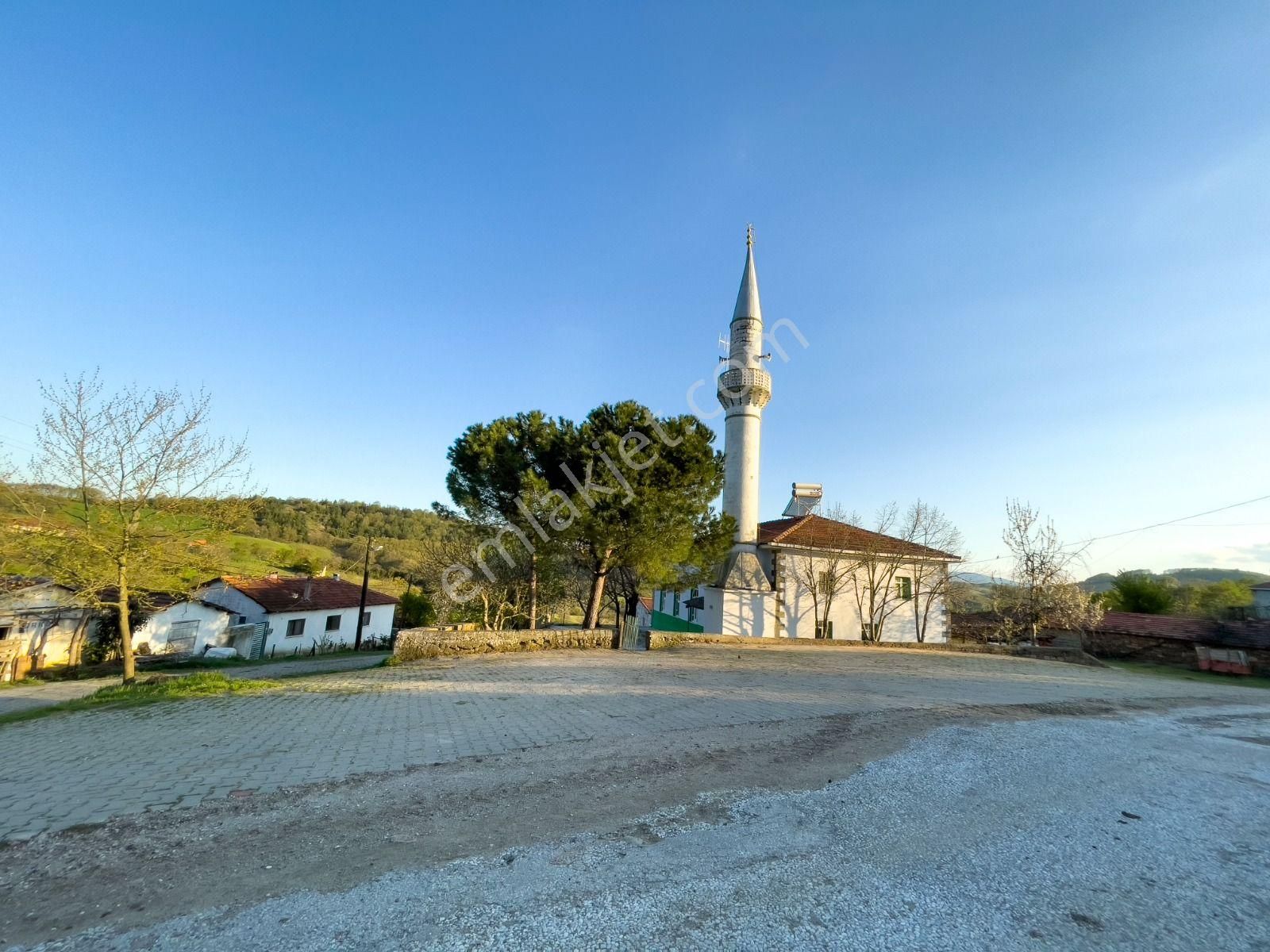 Oben'den Çanakkale Biga Çömlekçi Köyünde 320 M² İmarlı Arsa - Görsel 25