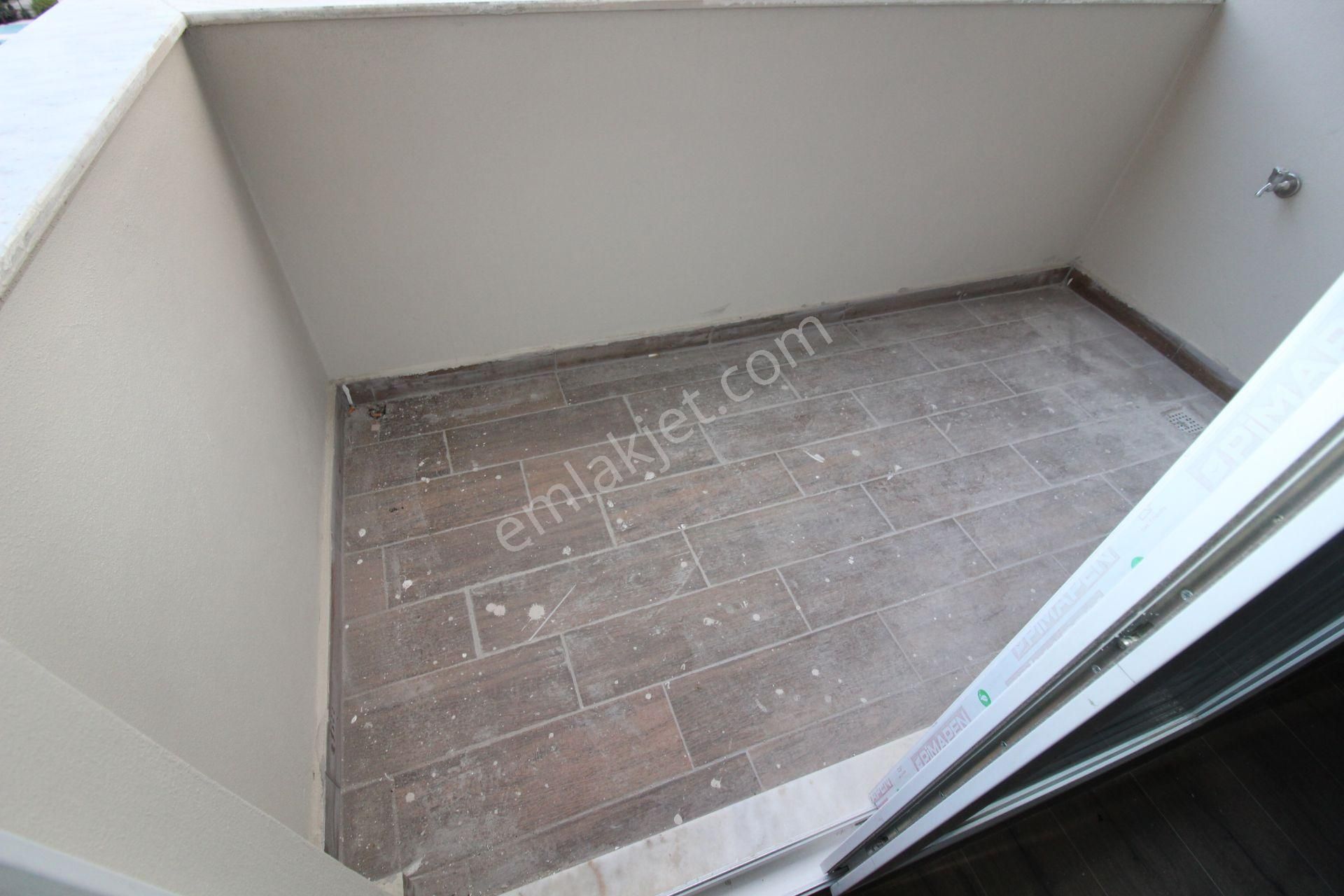 Aslan'dan Site İçi Havuzlu Merkezi Konum Da Lüx 1+1 - Görsel 5