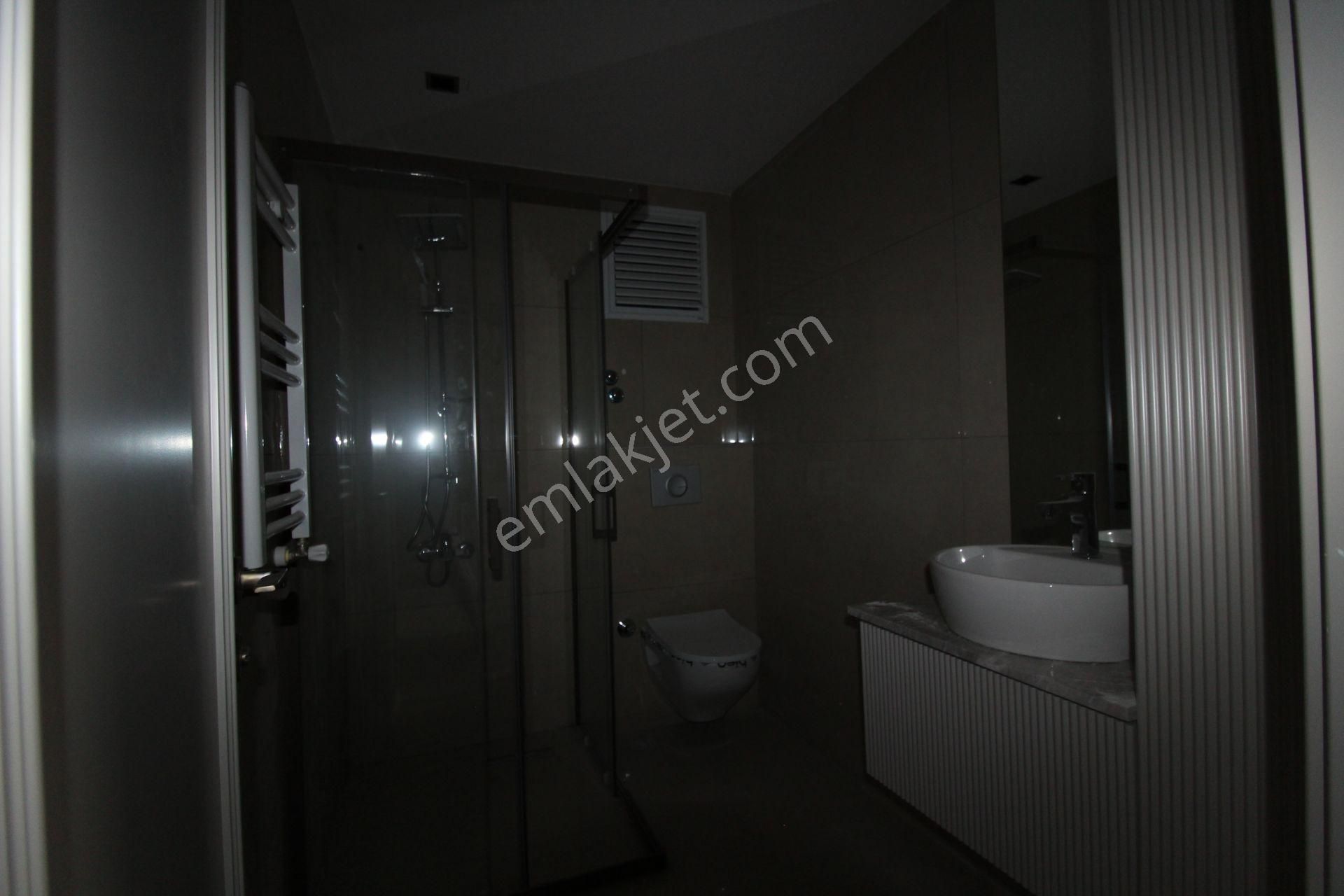 Aslan'dan Site İçi Havuzlu Merkezi Konum Da Lüx 1+1 - Görsel 13