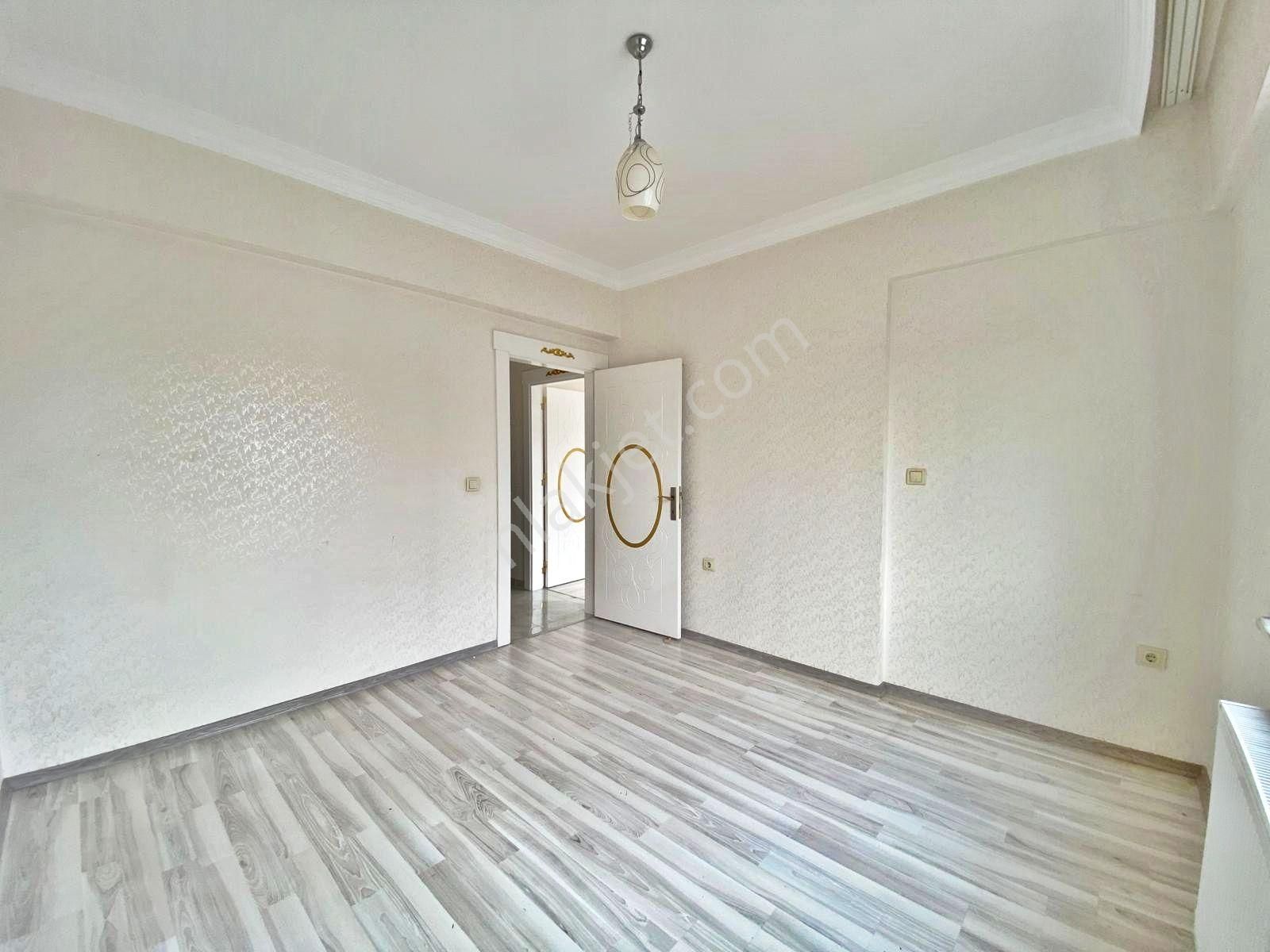 Fıstıklık'ta Saglık Ocağı Çev Çift Balkonlu Masrafsız 2+1 Daire - Görsel 10