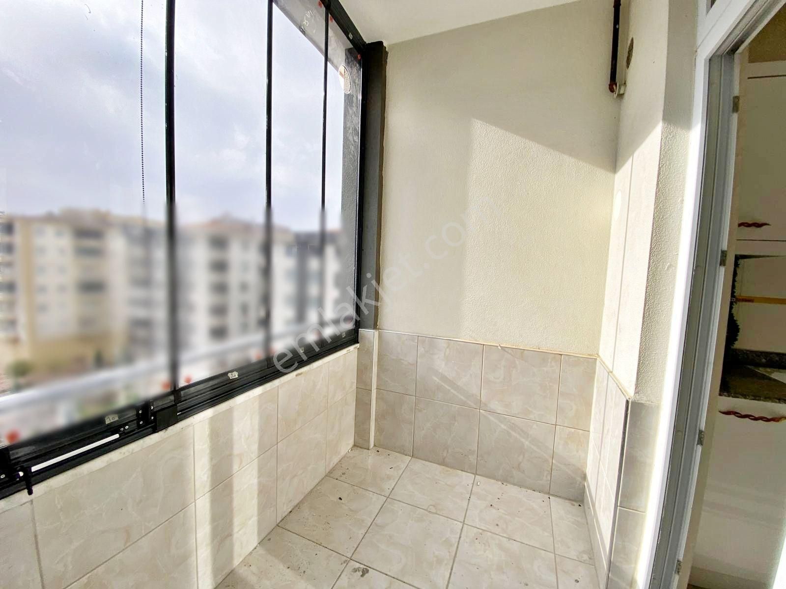 Fıstıklık'ta Saglık Ocağı Çev Çift Balkonlu Masrafsız 2+1 Daire - Görsel 4