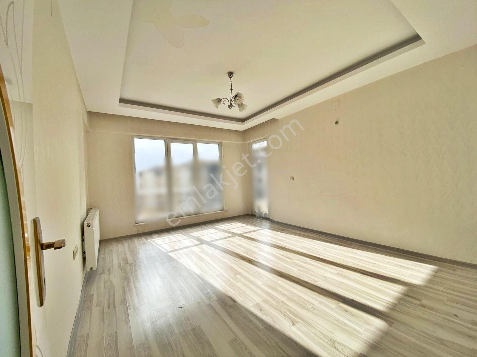 Fıstıklık'ta Saglık Ocağı Çev Çift Balkonlu Masrafsız 2+1 Daire - Görsel 6