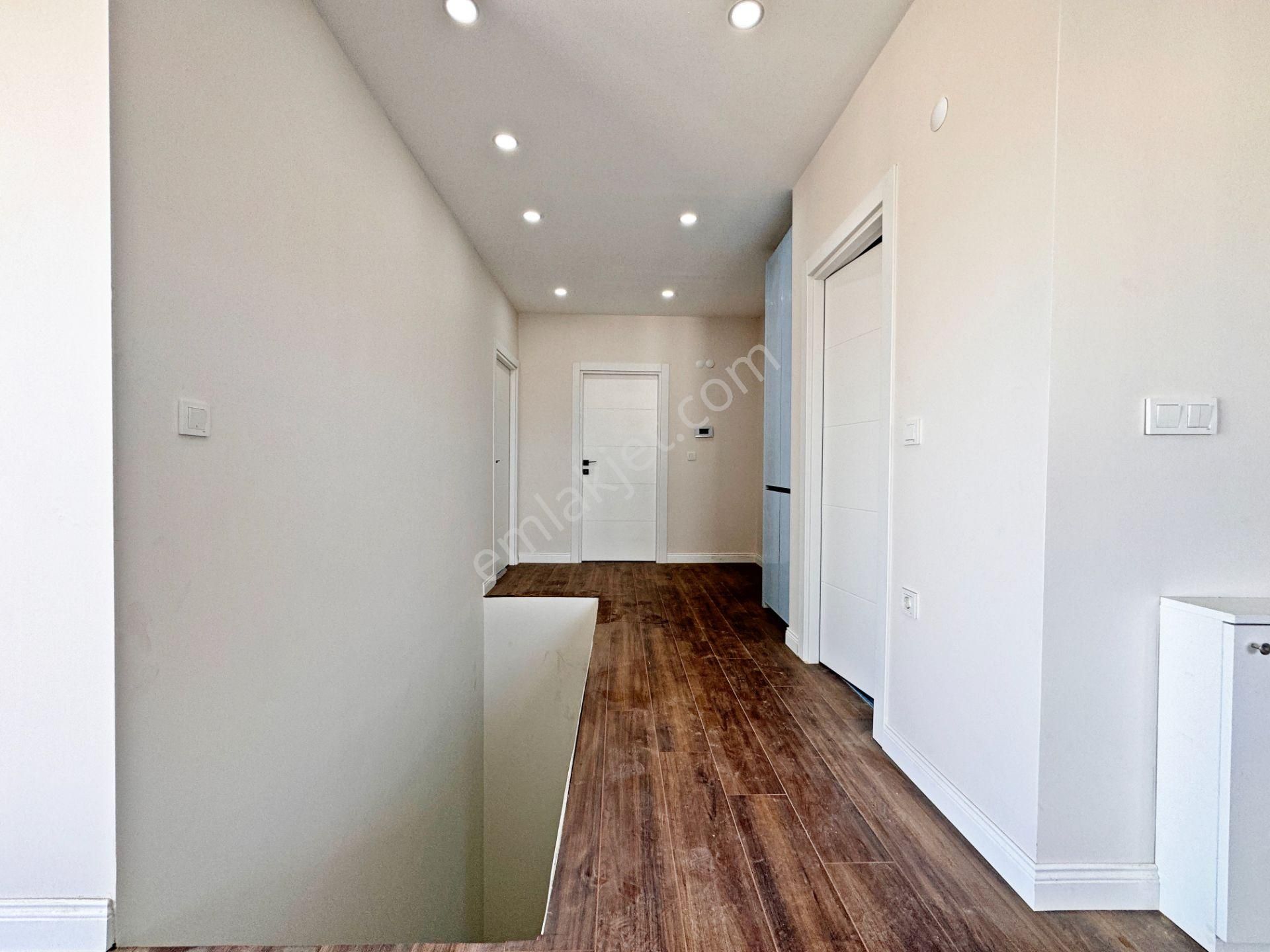 Home Vizyon Bahçelievler Merkez'de Satılık Sıfır Süper Lüx 5+2 Otoparklı Dublex Daireler. - Görsel 35