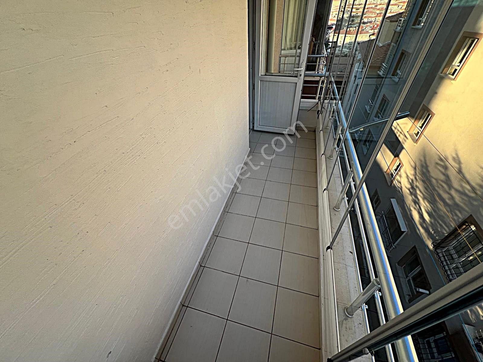 Keçiören Kanuni Mah Katta Asansörlü Ana Cad Yakın 130m2 Daire - Görsel 27