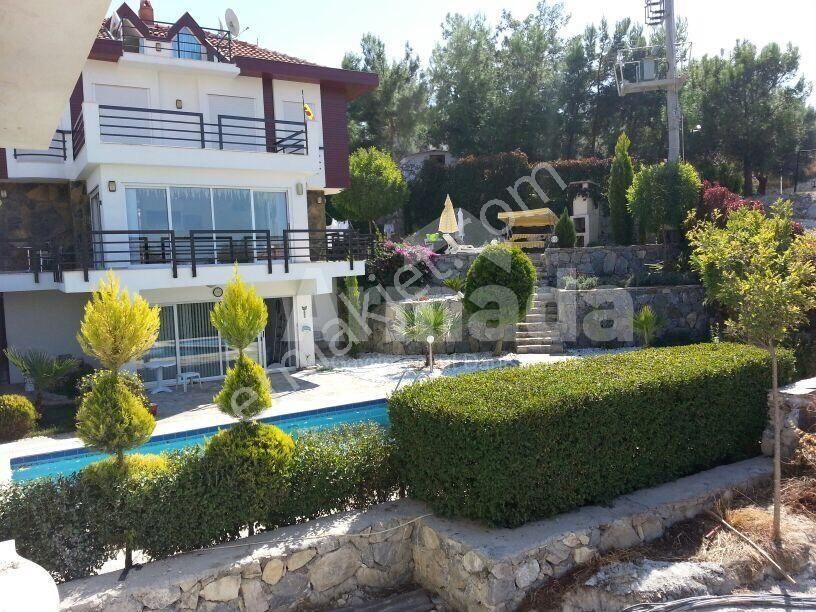 Kuşadası Değirmendere Mahallesi'nde Satılık 5+1 Müstakil Villa - Görsel 28