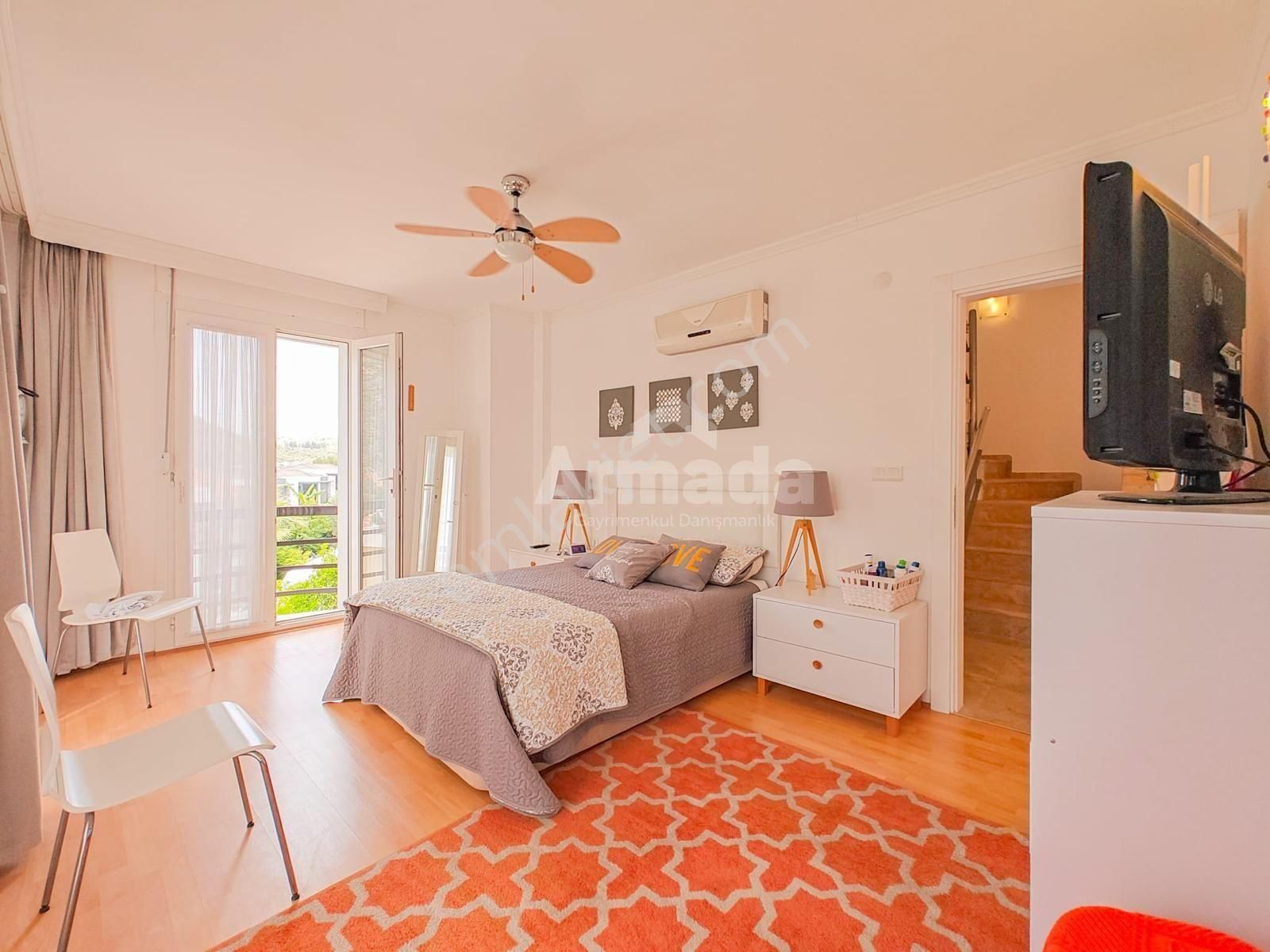 Kuşadası Değirmendere Mahallesi'nde Satılık 5+1 Müstakil Villa - Görsel 13