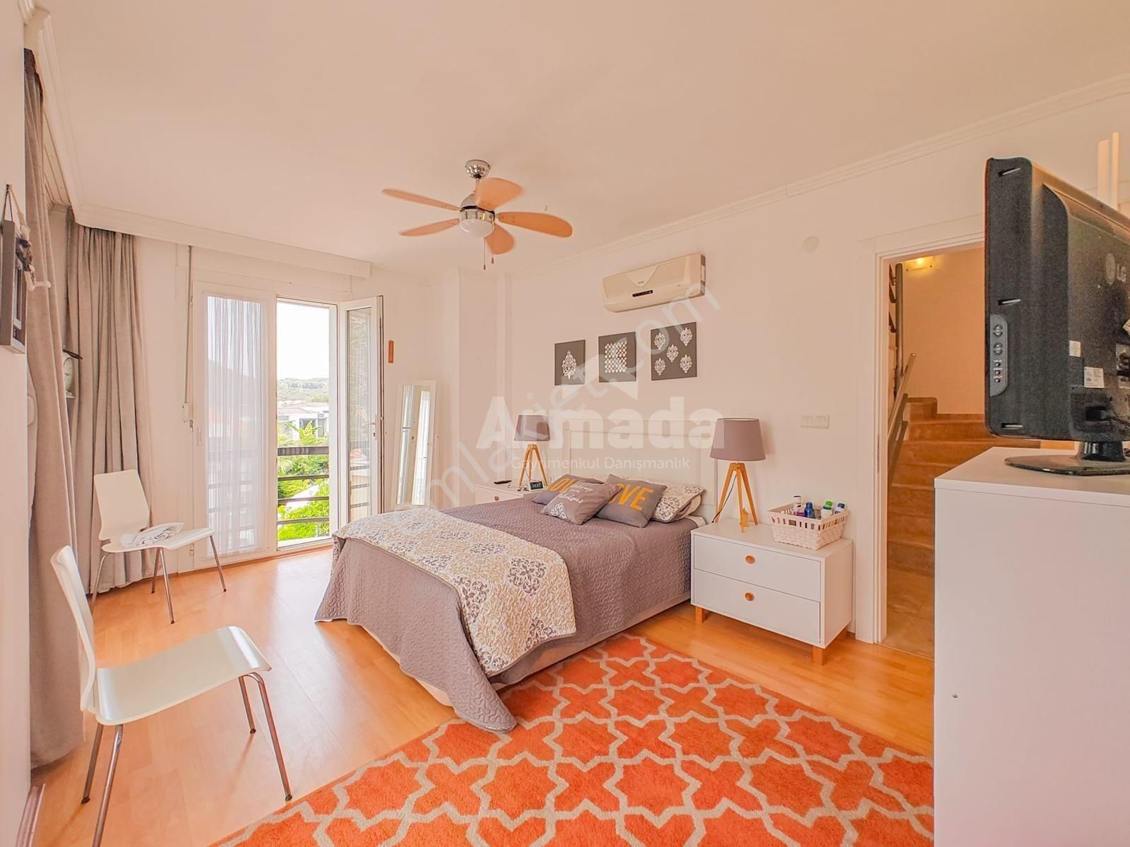 Kuşadası Değirmendere Mahallesi'nde Satılık 5+1 Müstakil Villa - Görsel 6