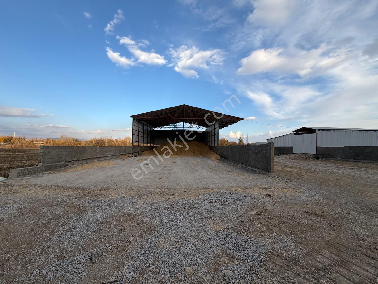 Bakraç Mahallesinde Satılık Çiftlik-arsa - Görsel 10