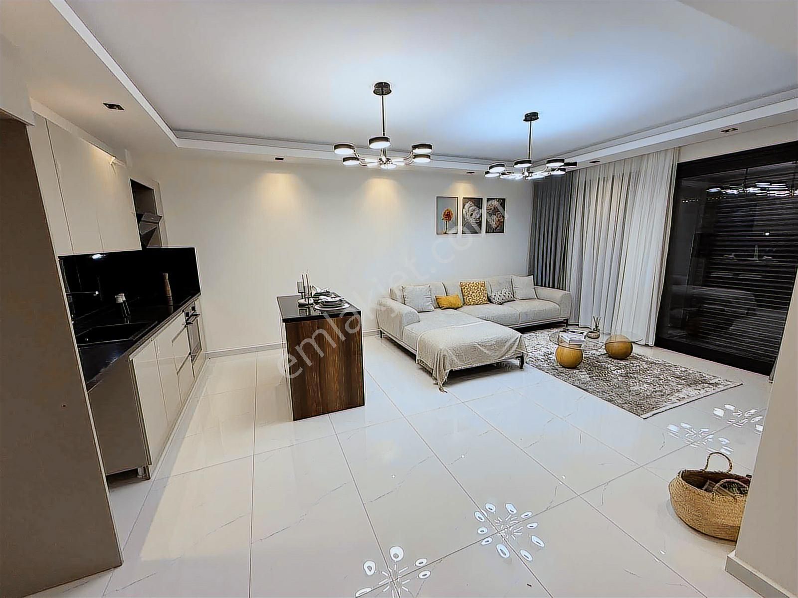 Kuşadası Davutlar Satılık 5+2 Özel Havuzlu Tek Müstakil Triplex - Görsel 30