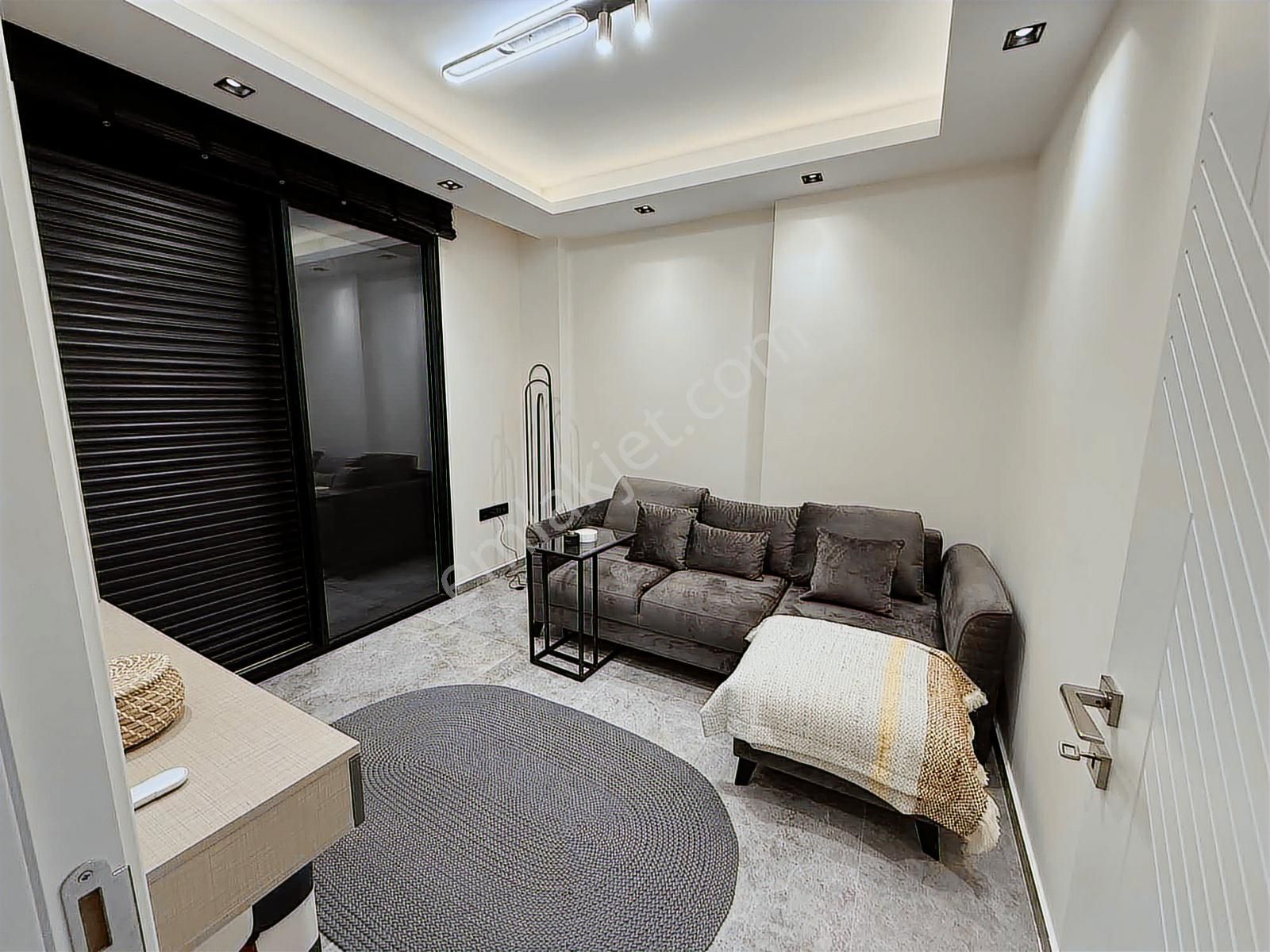 Kuşadası Davutlar Satılık 5+2 Özel Havuzlu Tek Müstakil Triplex - Görsel 22