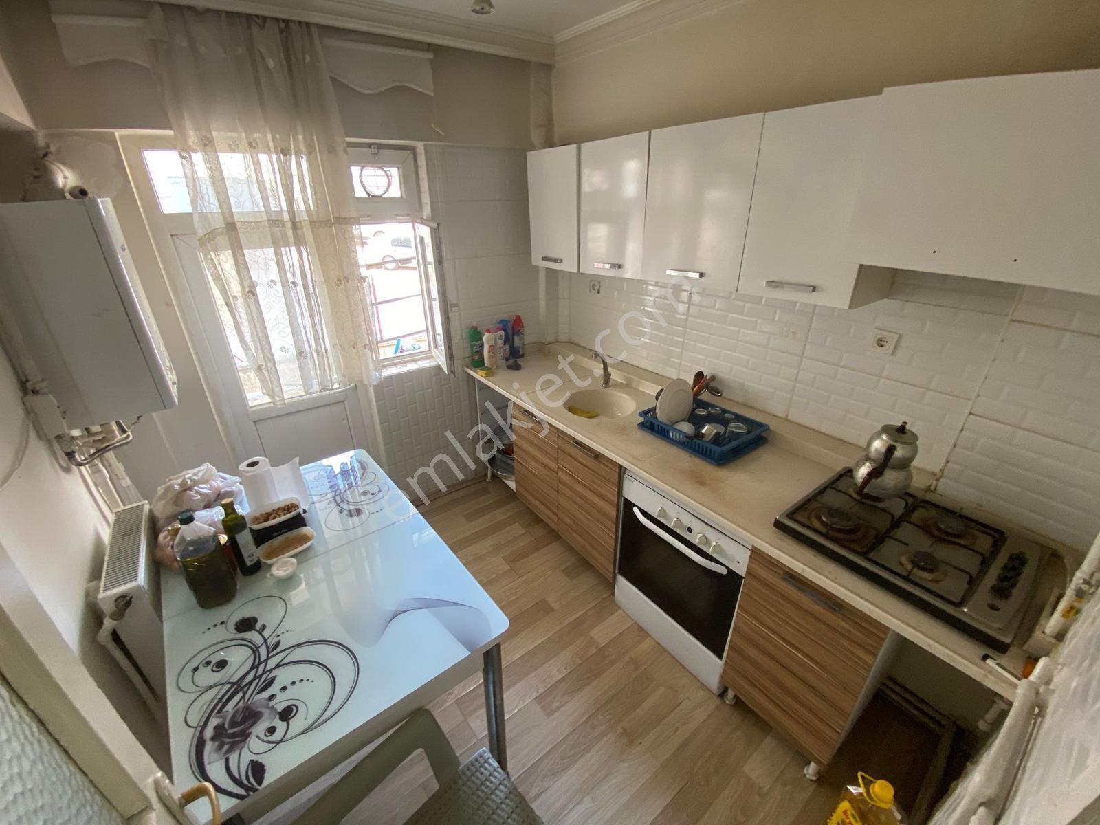 Sincan Malazgirt Mah'de Bağımsız 2+1 Normal Yapılı Satılık Daire - Görsel 2