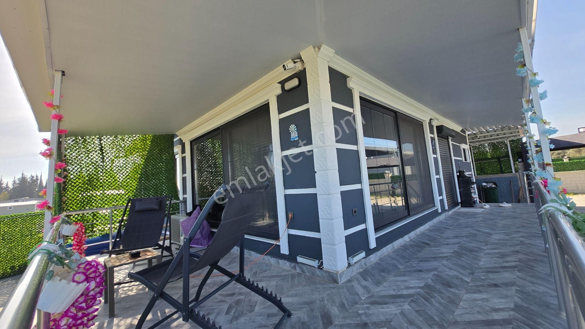 Menderes Develi'de 540 M2 Arsa İçinde Ultra Lüx Güneş Panelli -numaratajlı Satılık Müstakil Ev+arsa - Görsel 10