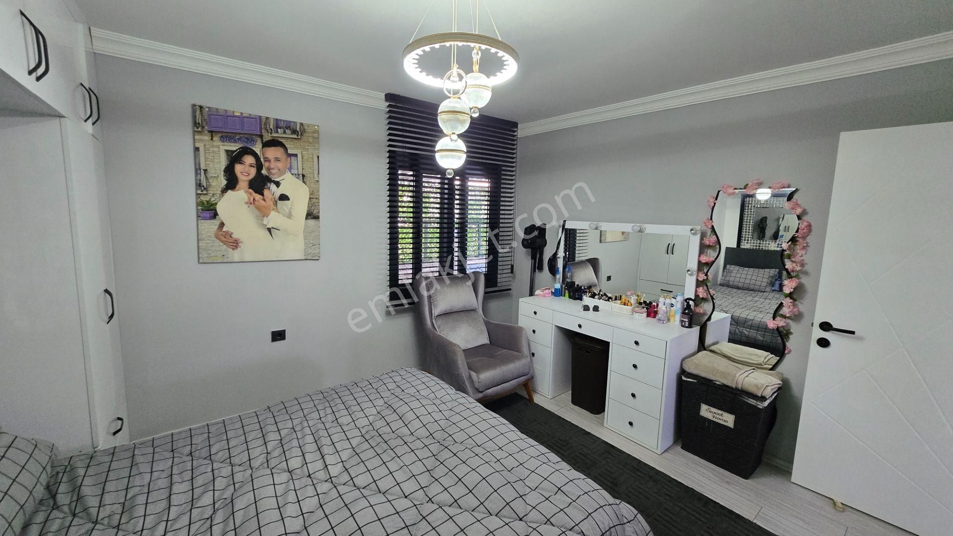 Menderes Develi'de 540 M2 Arsa İçinde Ultra Lüx Güneş Panelli -numaratajlı Satılık Müstakil Ev+arsa - Görsel 28