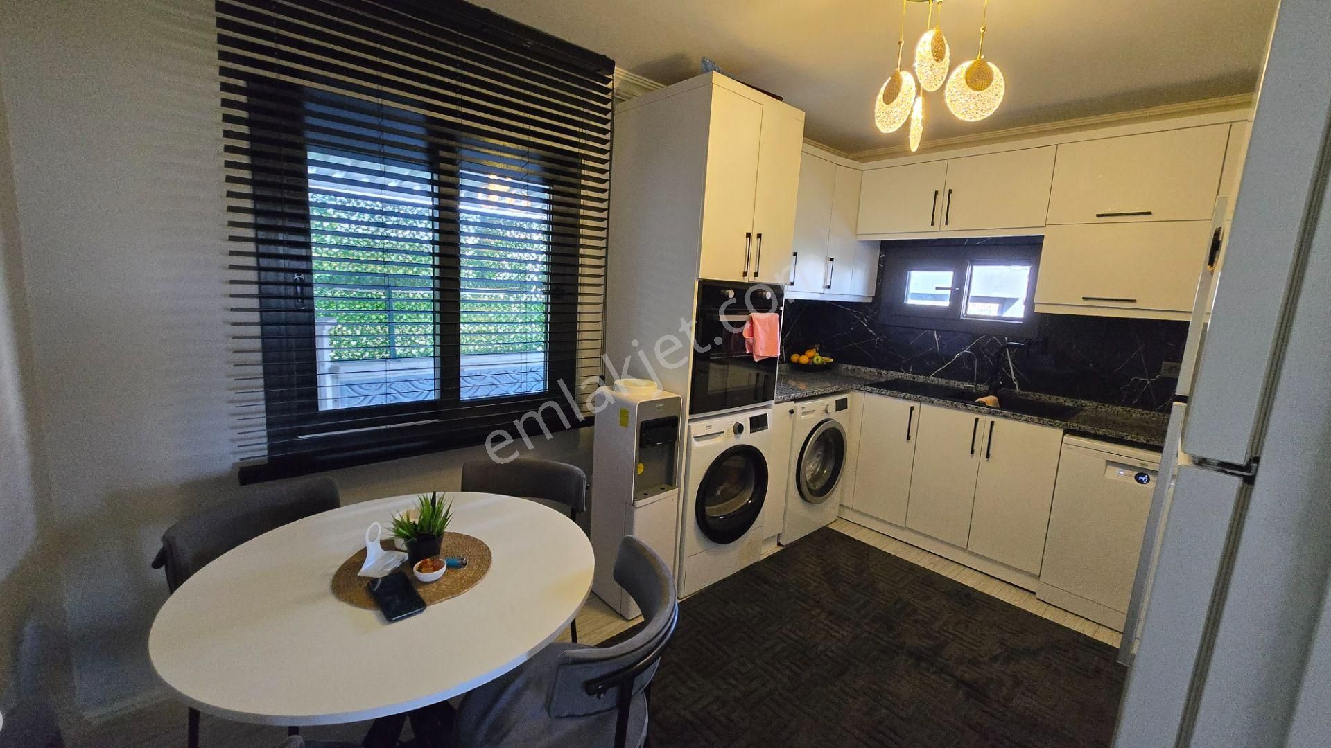 Menderes Develi'de 540 M2 Arsa İçinde Ultra Lüx Güneş Panelli -numaratajlı Satılık Müstakil Ev+arsa - Görsel 19