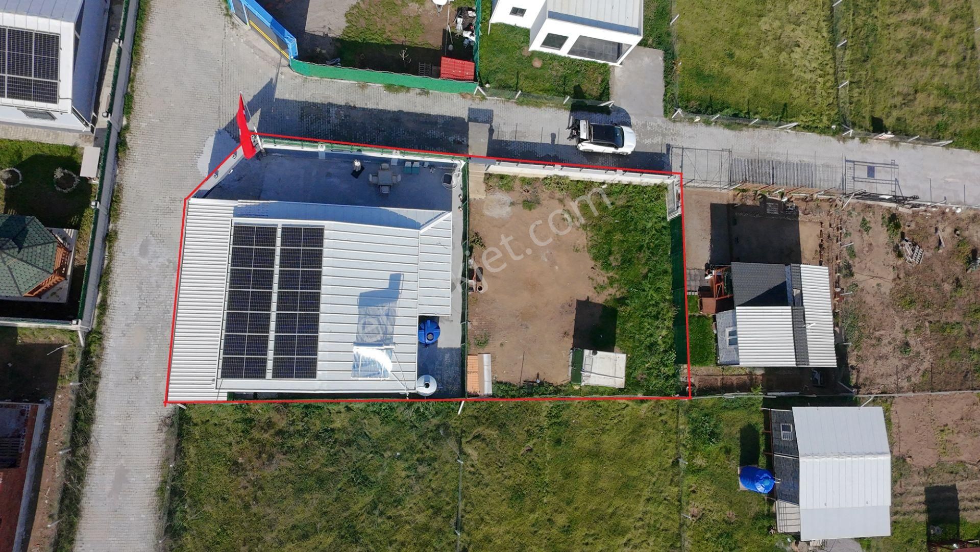 Menderes Develi'de 540 M2 Arsa İçinde Ultra Lüx Güneş Panelli -numaratajlı Satılık Müstakil Ev+arsa