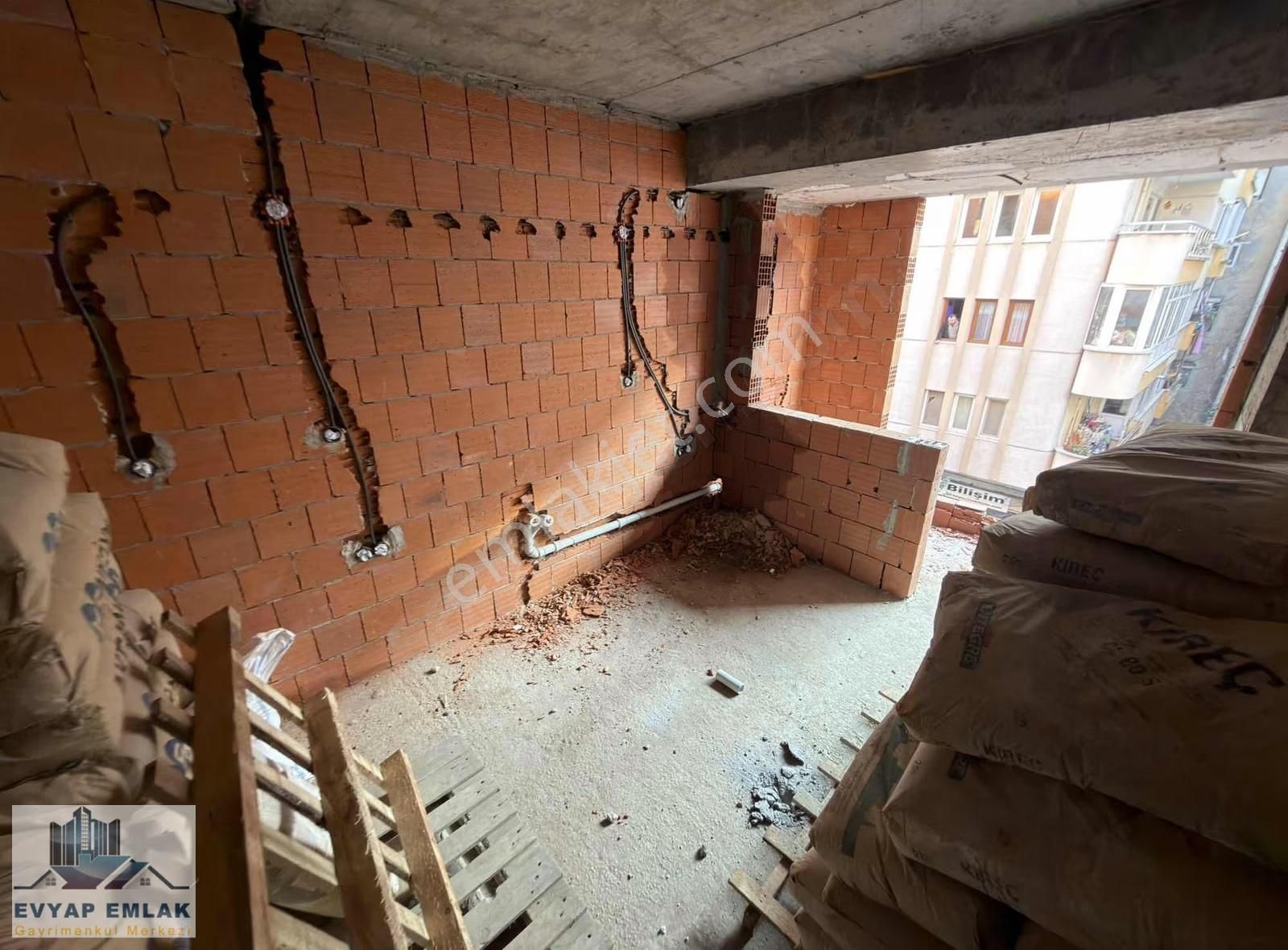 Evyap'tan Satılık 3+1 Mart Ayı Teslim 3. Kat Güney Cephe - Görsel 2