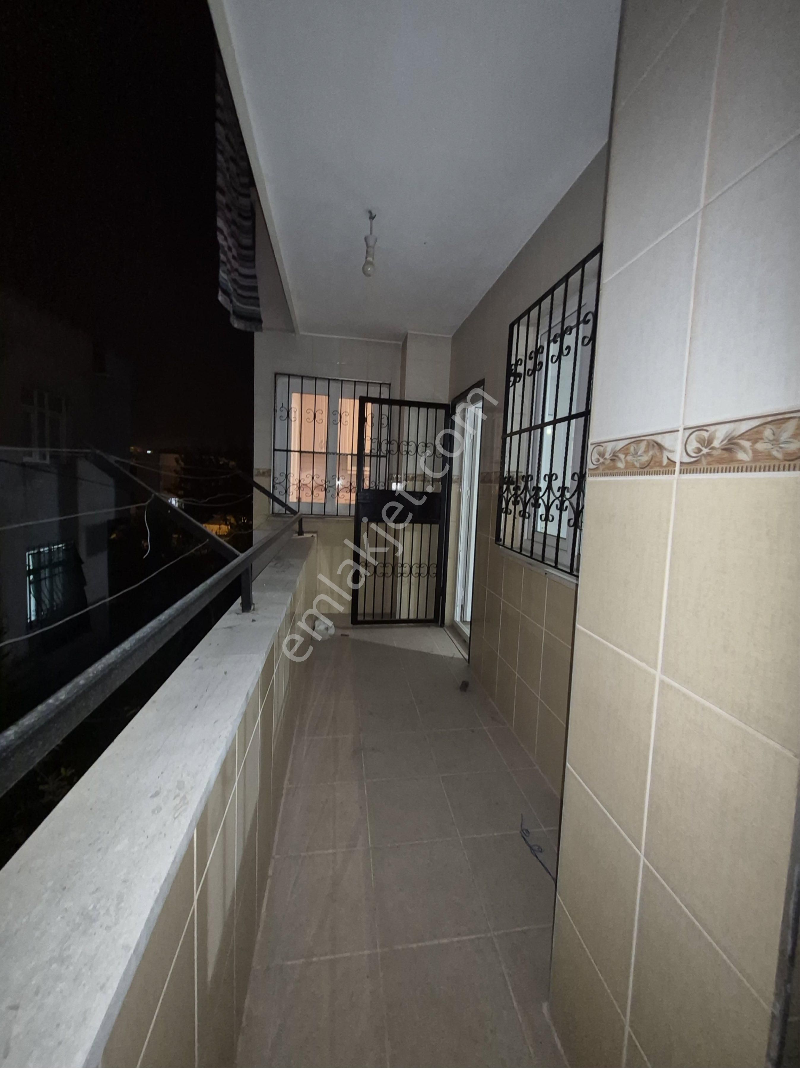 Yeşiltepede 3+1k Mutfak Hasarsız Binada Kiralık Müstakil - Görsel 6