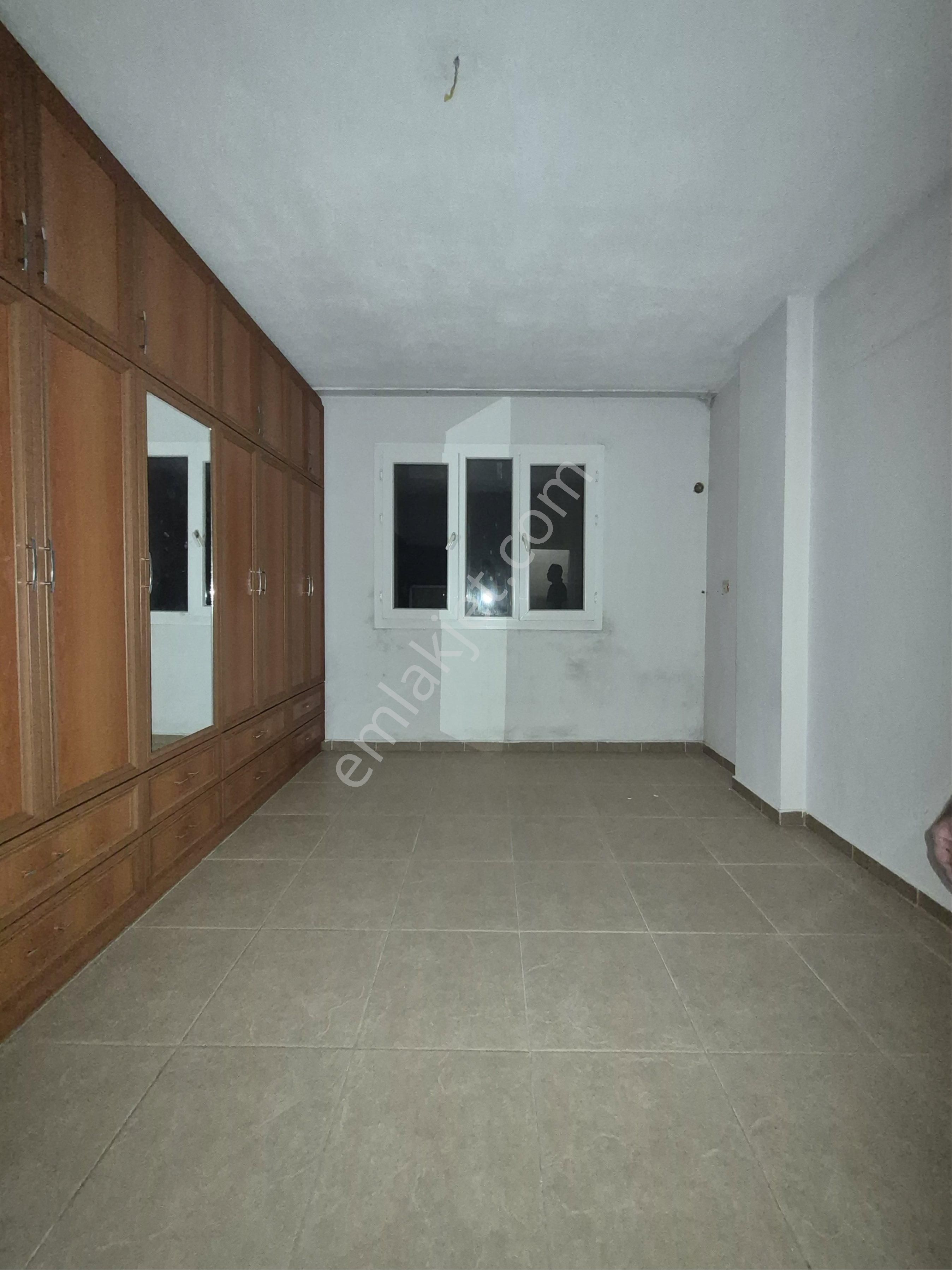 Yeşiltepede 3+1k Mutfak Hasarsız Binada Kiralık Müstakil - Görsel 20